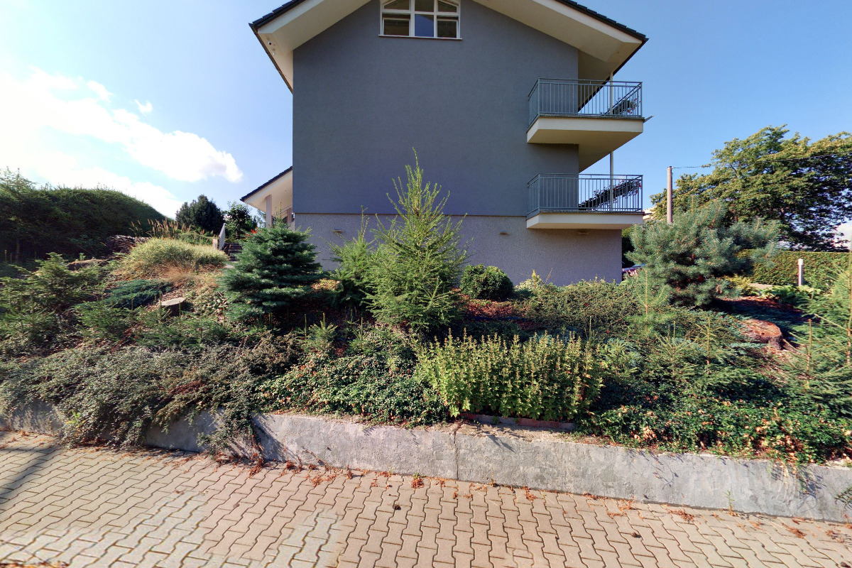 tmrw.rent | Půjčovna filmové a fotografické techniky foto 5