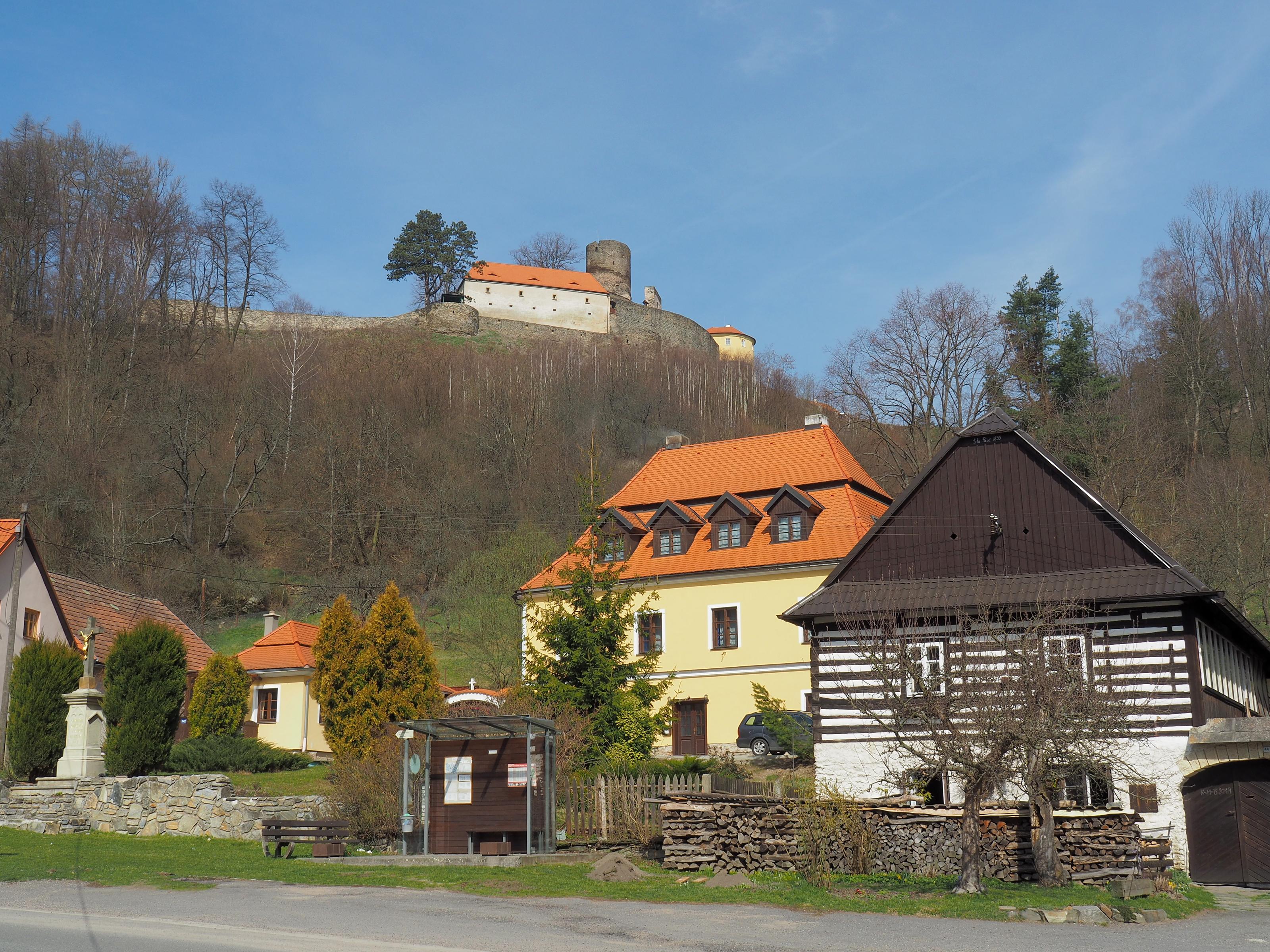 Římskokatolická farnost Svojanov foto 2