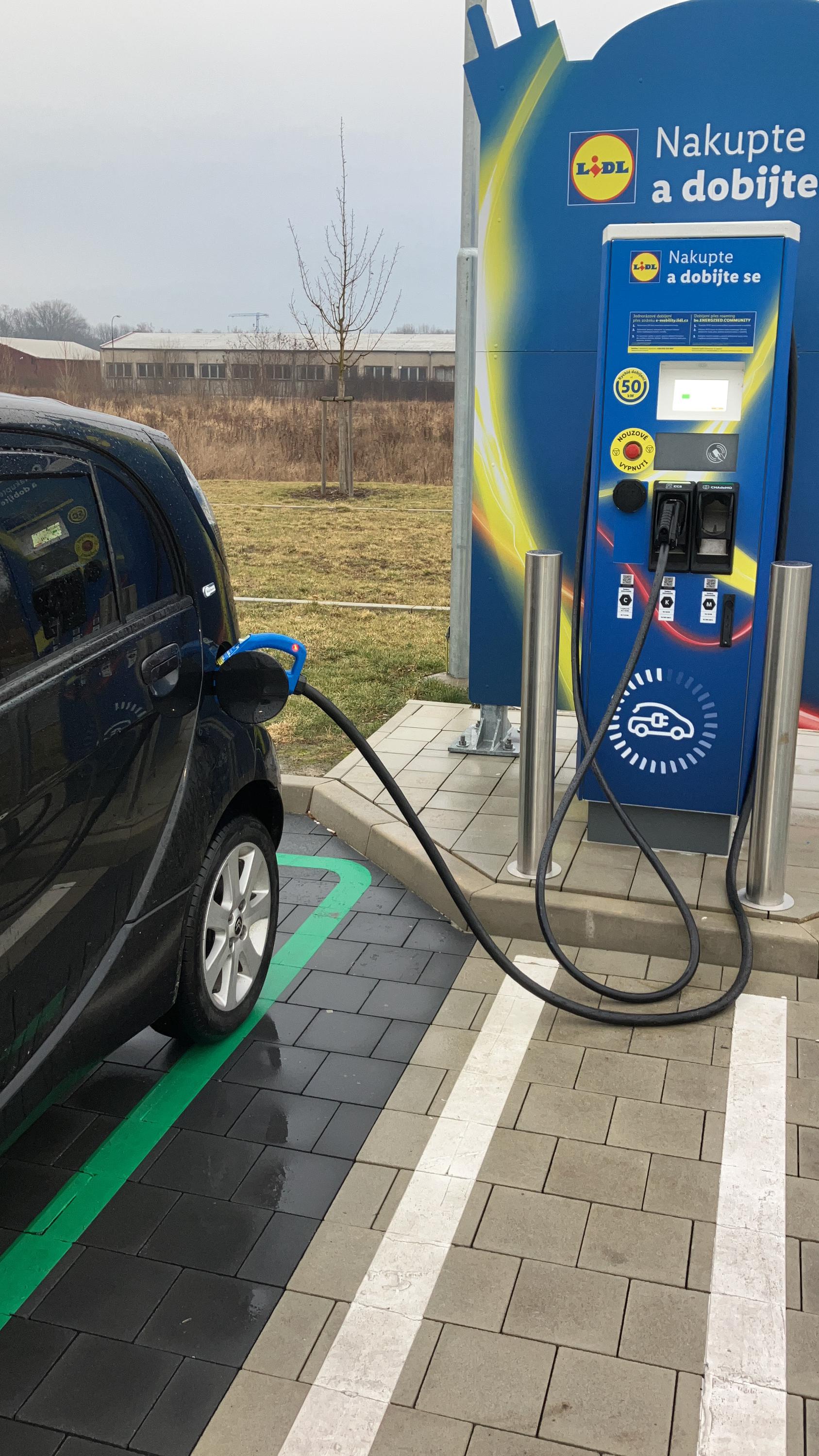 Nabíjecí stanice Lidl foto 2