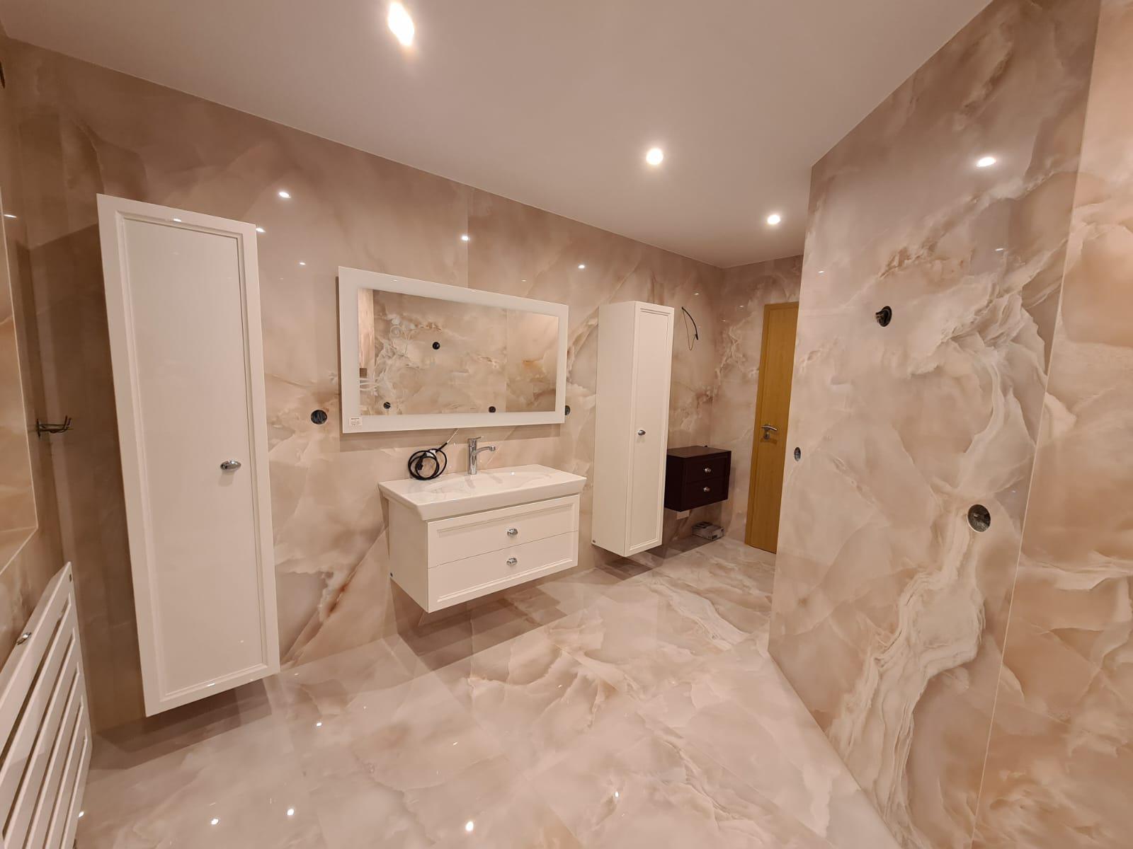 OBKLADAČI PLZEŇ WB s.r.o.