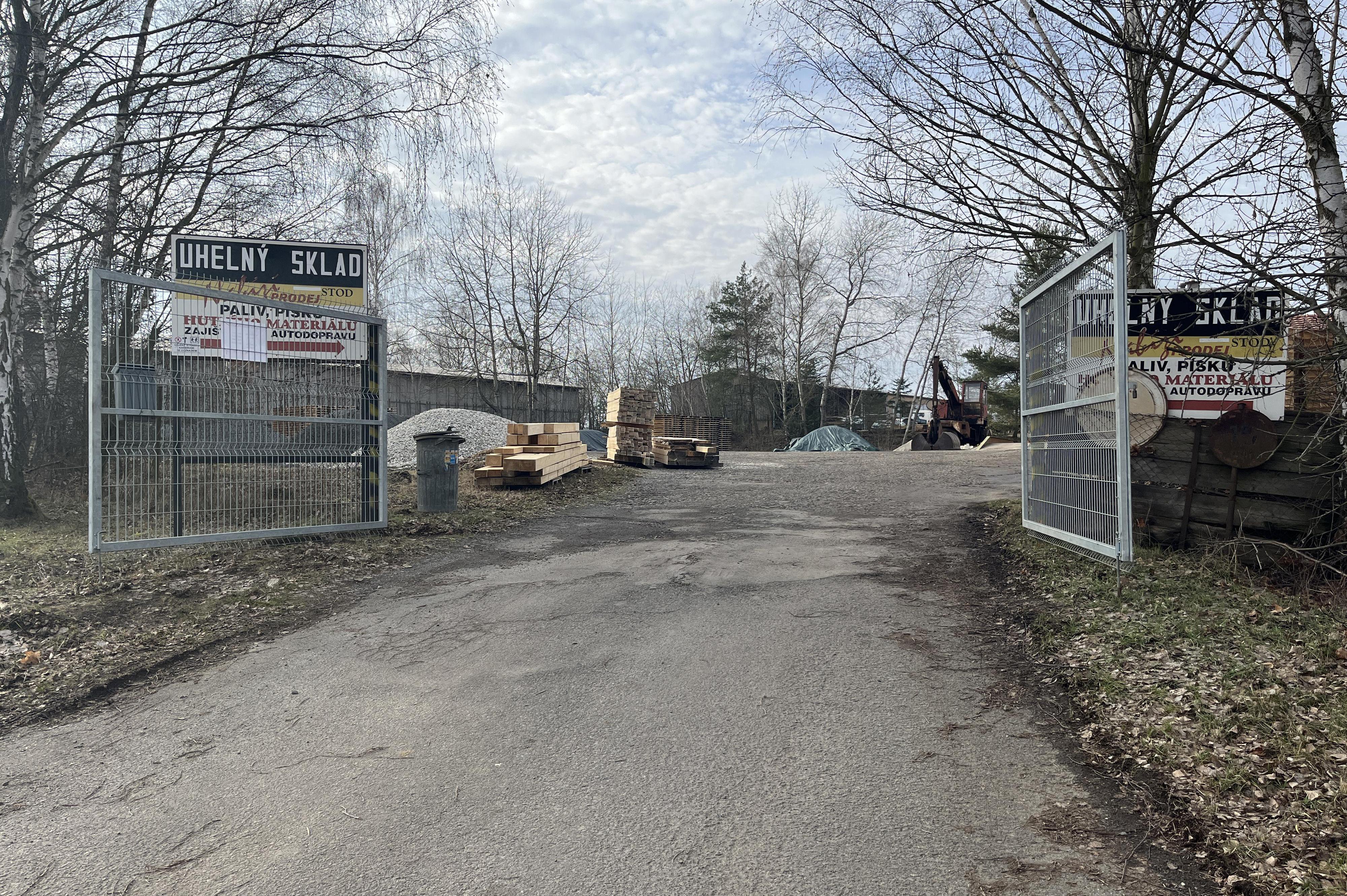 Stodská pila - Uhelný sklad Stod - Pavel Mann foto 1