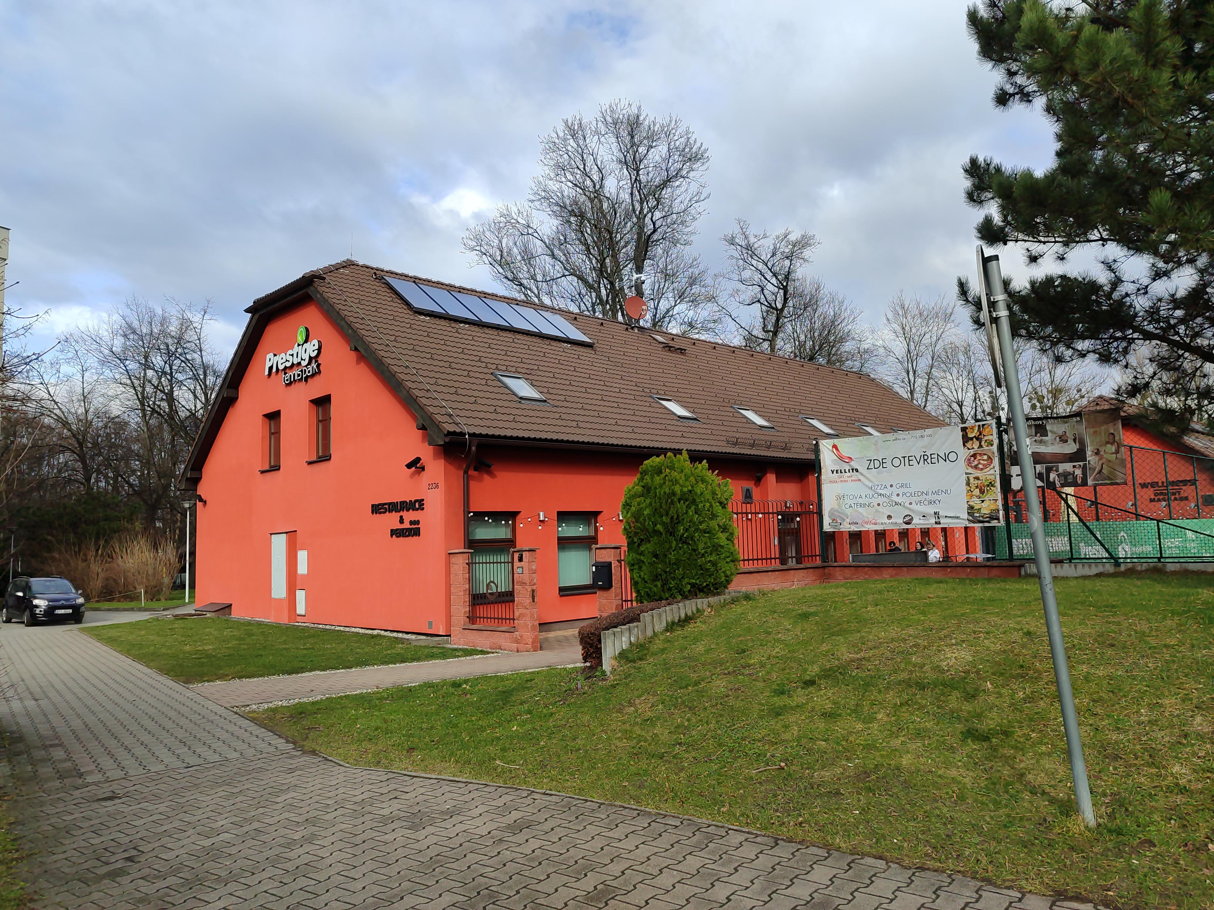 Prestige tennis park - wellness foto 2