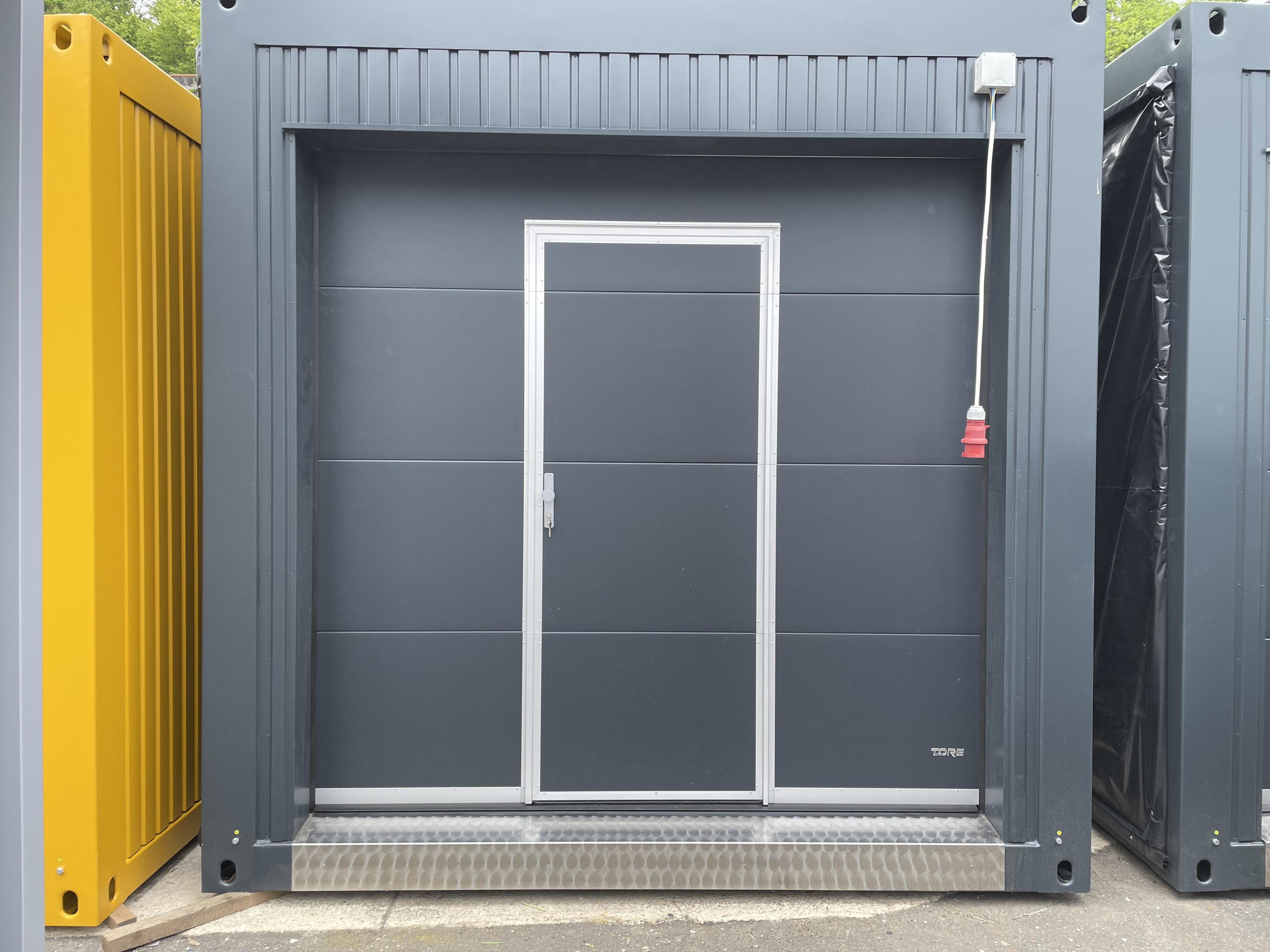 STINMI.CZ - Garážová vrata foto 2