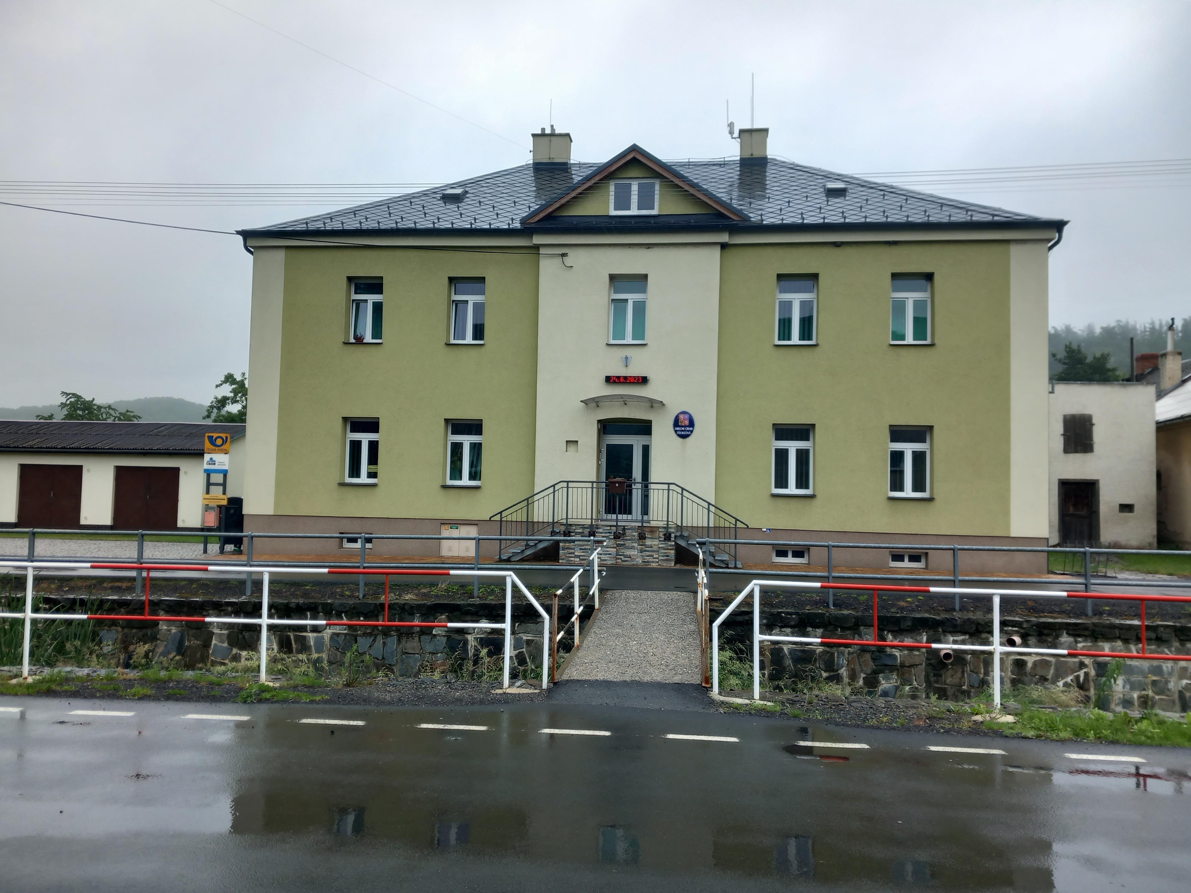 Třemešná - obecní úřad