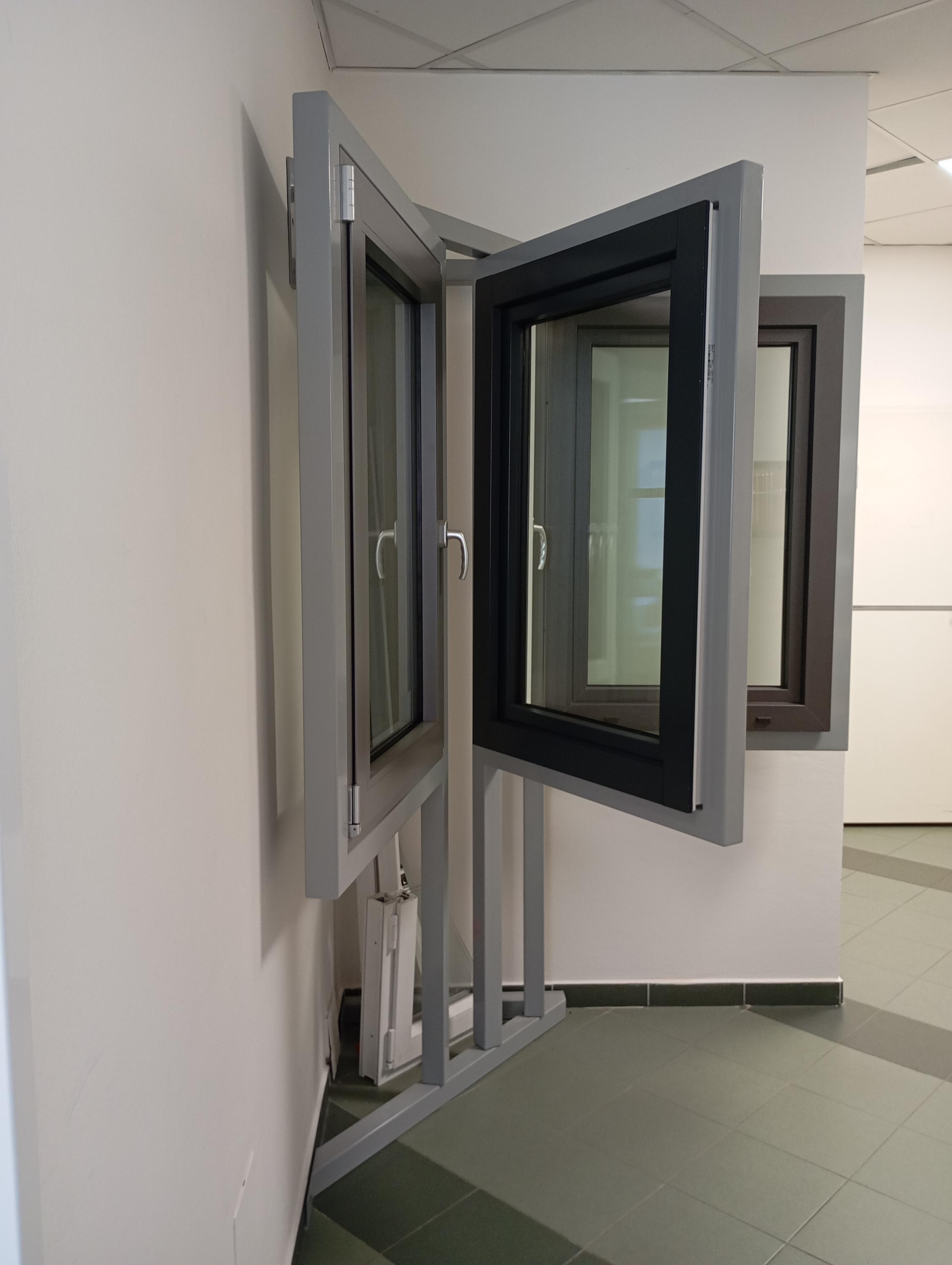 H & M, spol. s r.o. foto 4