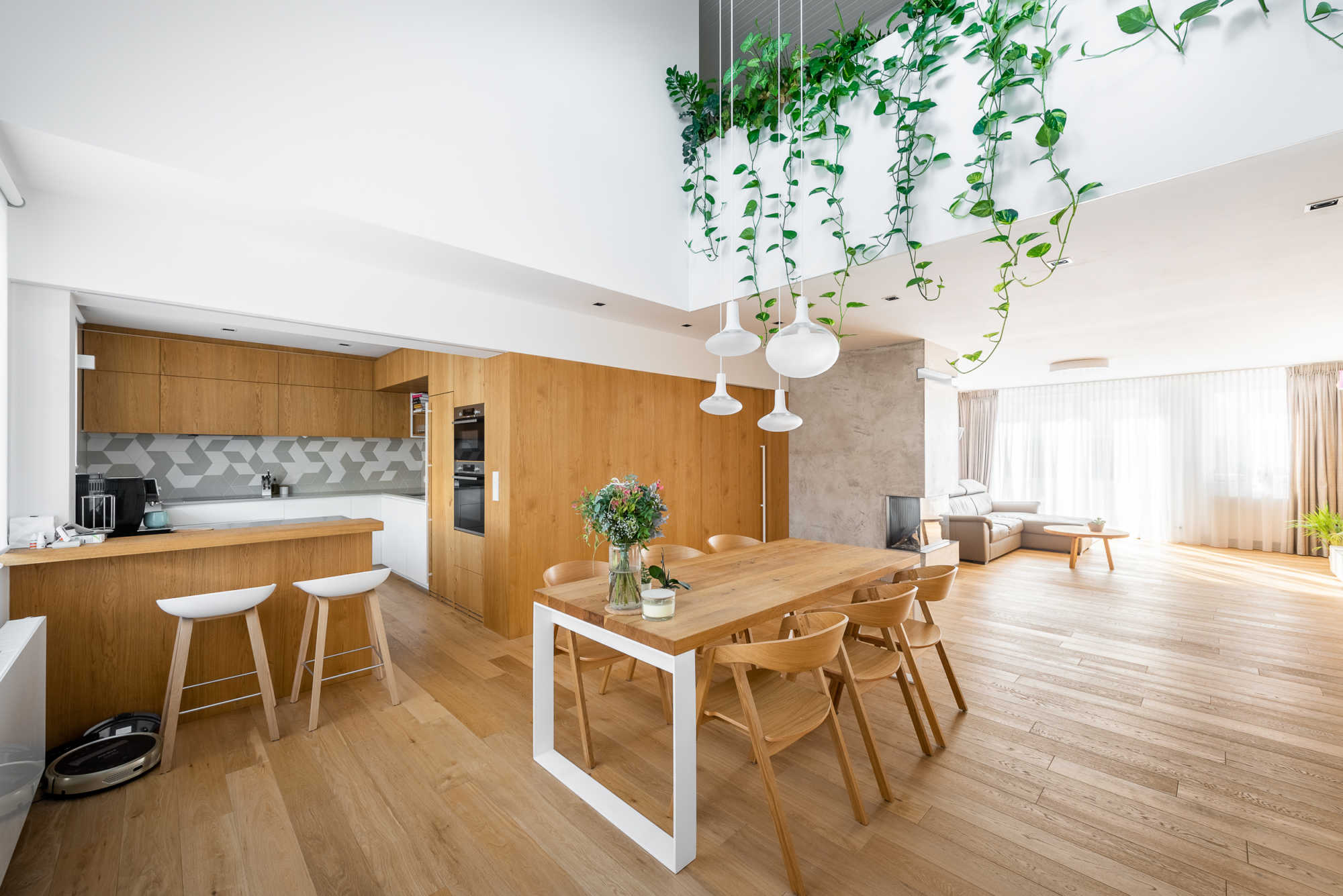 ROĎAN REKONSTRUKCE foto 2