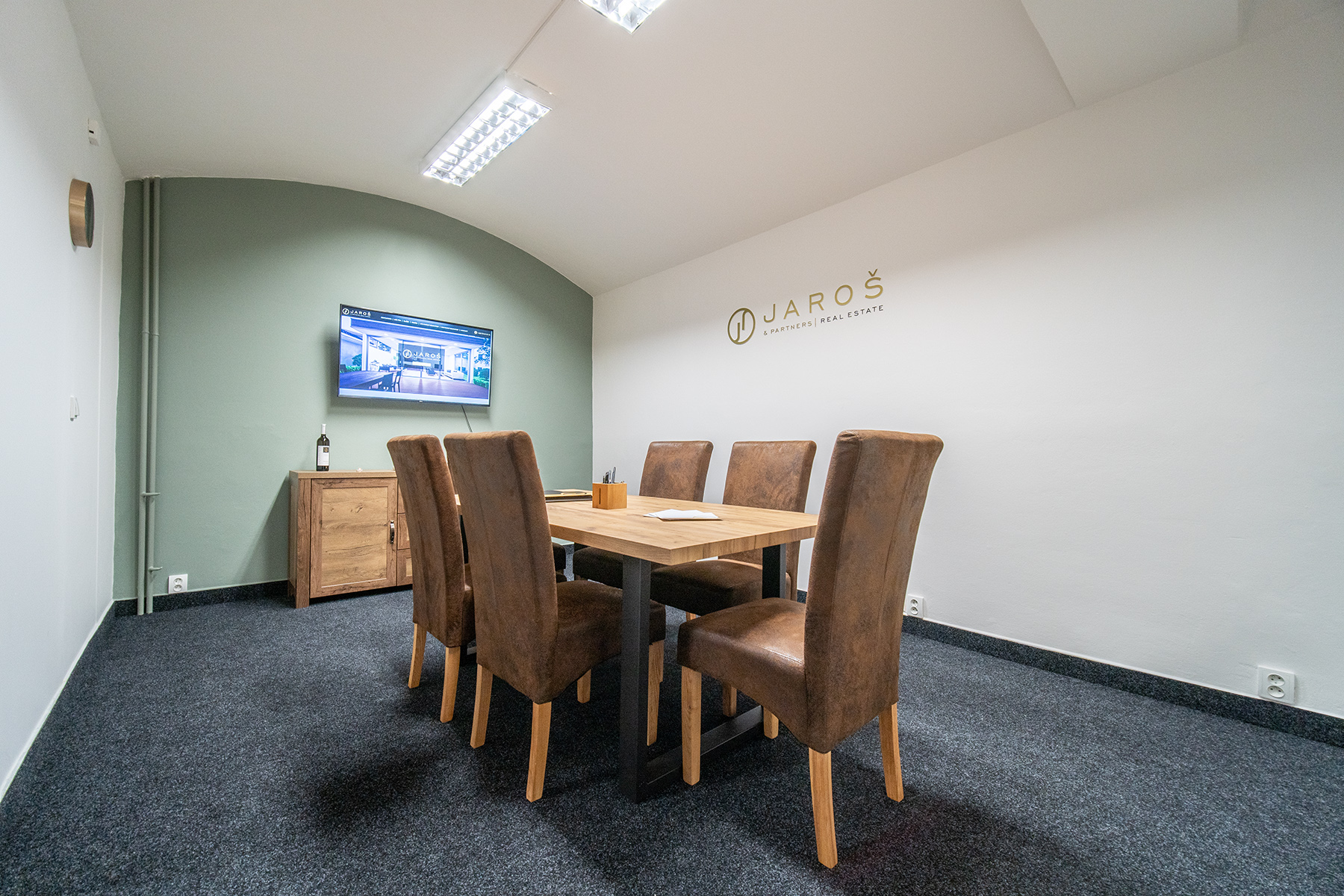 Filip Hadamczik - realitní makléř Jaroš & Partners foto 3