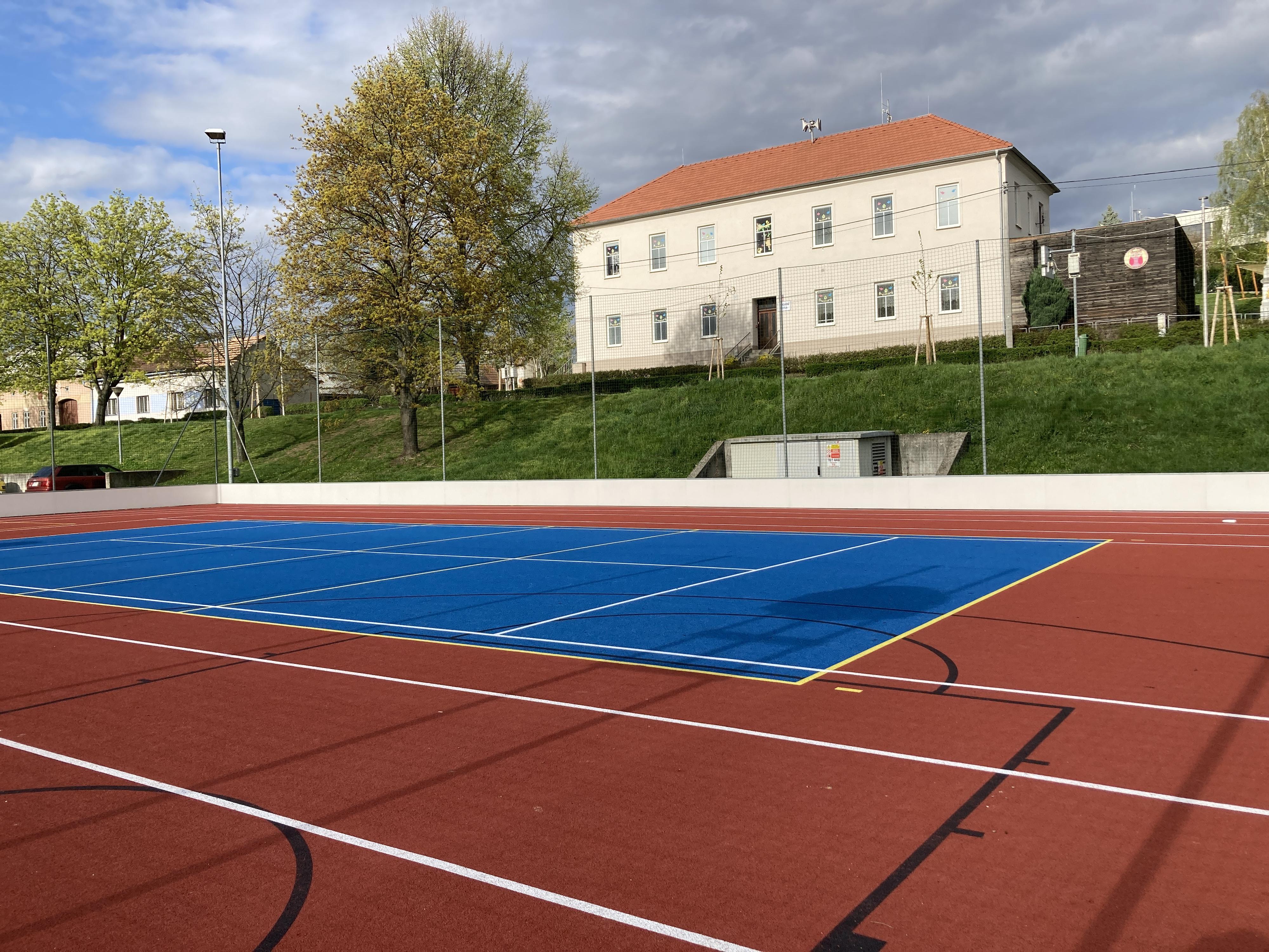 Sportovní areál Na Koupališti foto 2