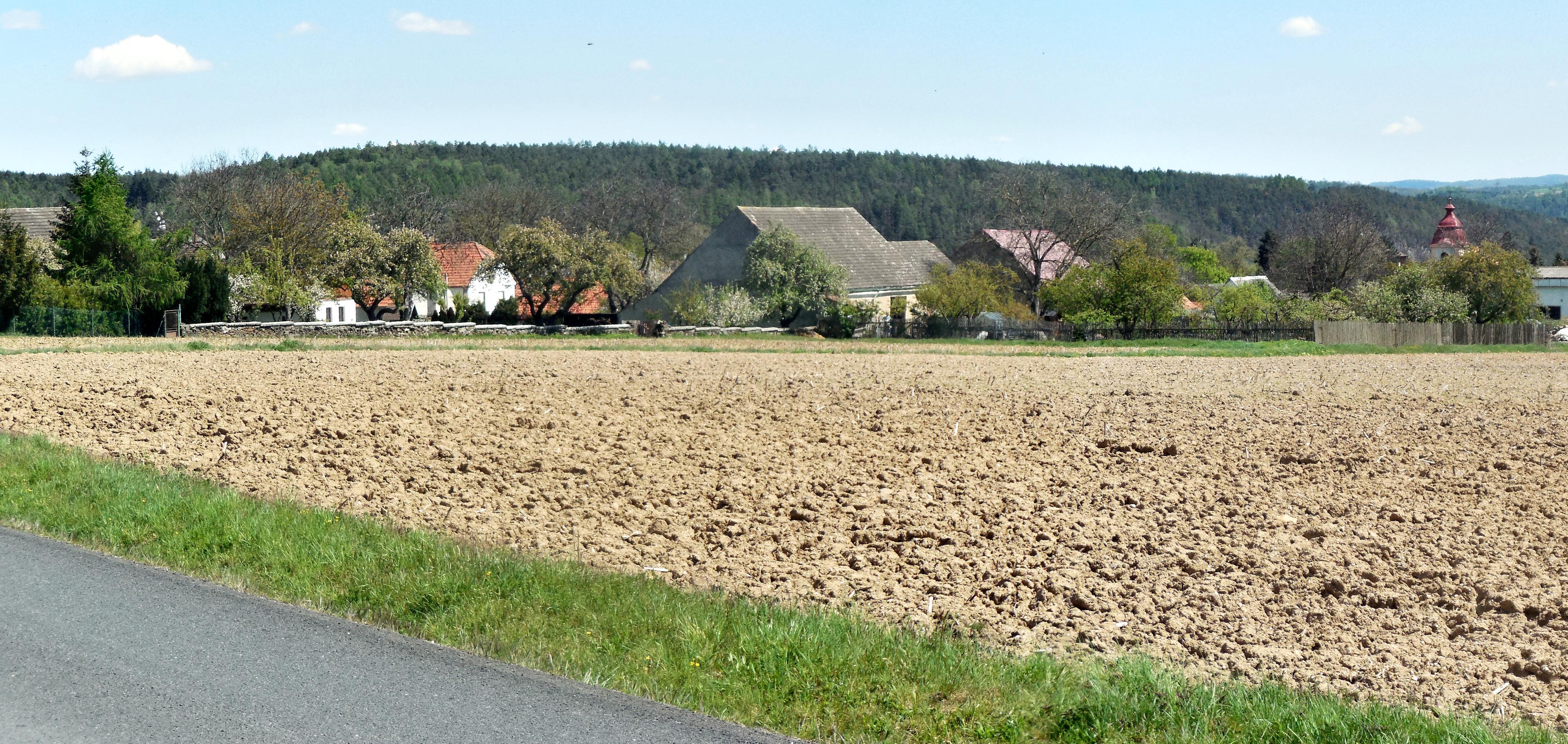 Kozojedy - obecní úřad foto 3