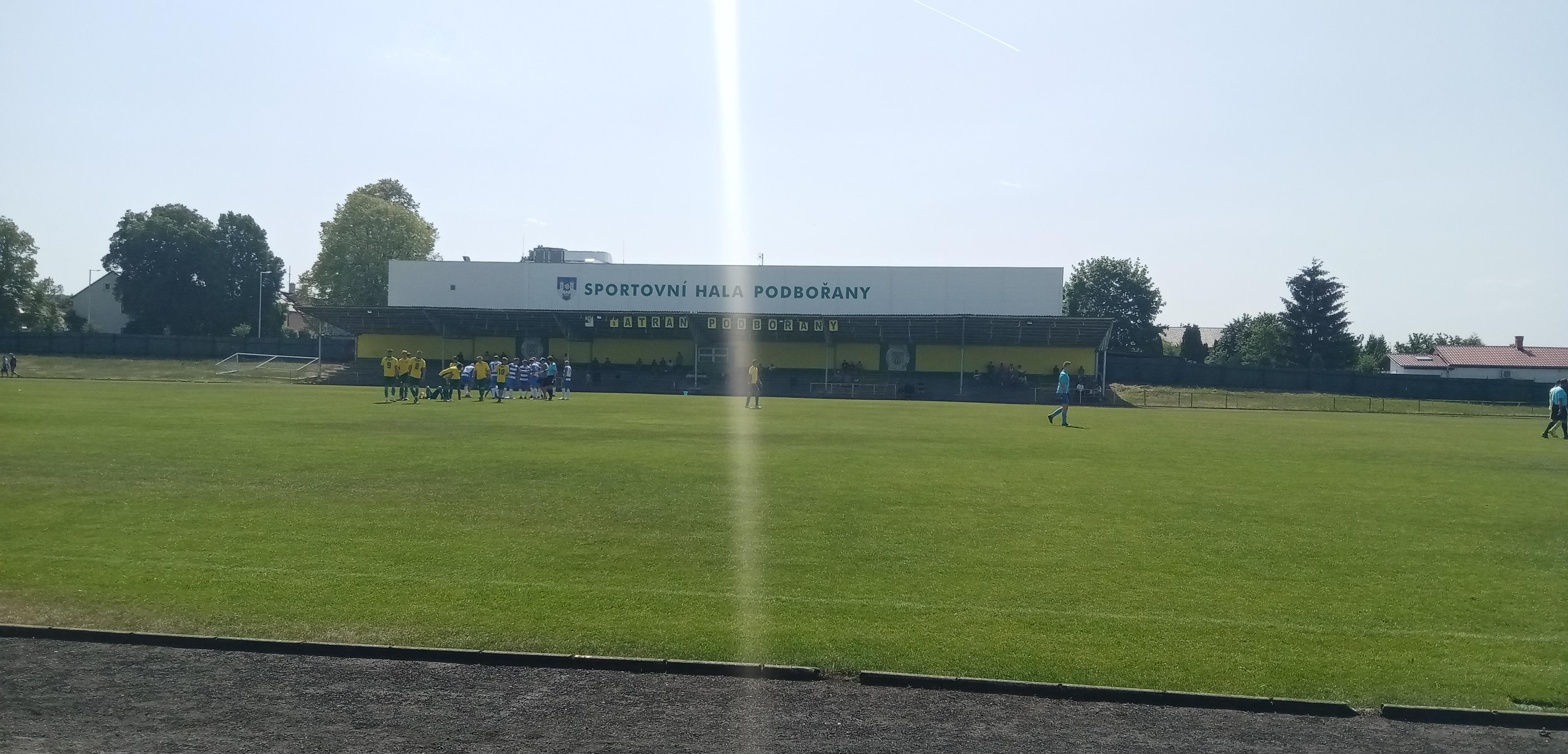 Sportovní hala Podbořany foto 2