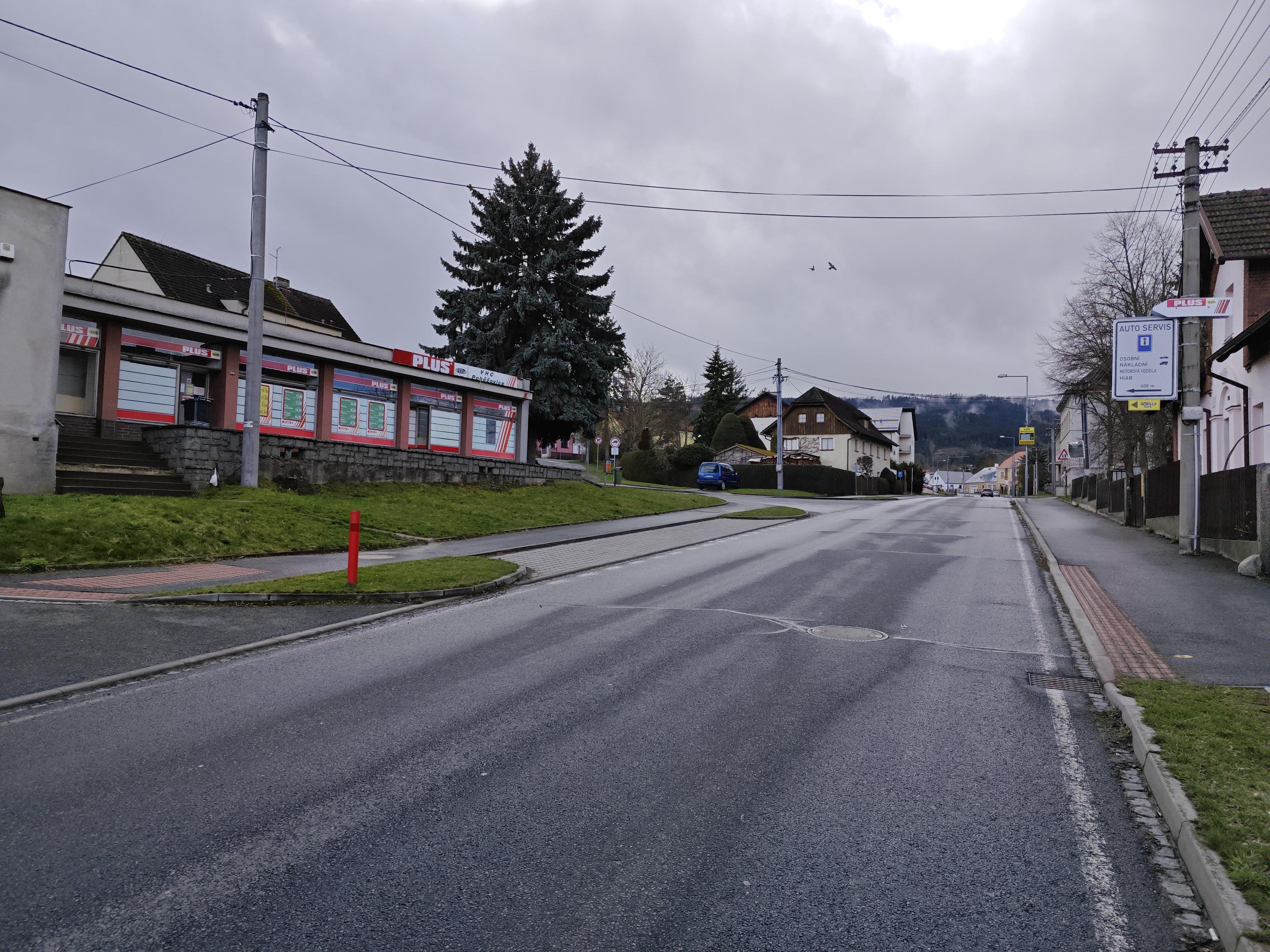 Supermarket Plus JIP foto 6