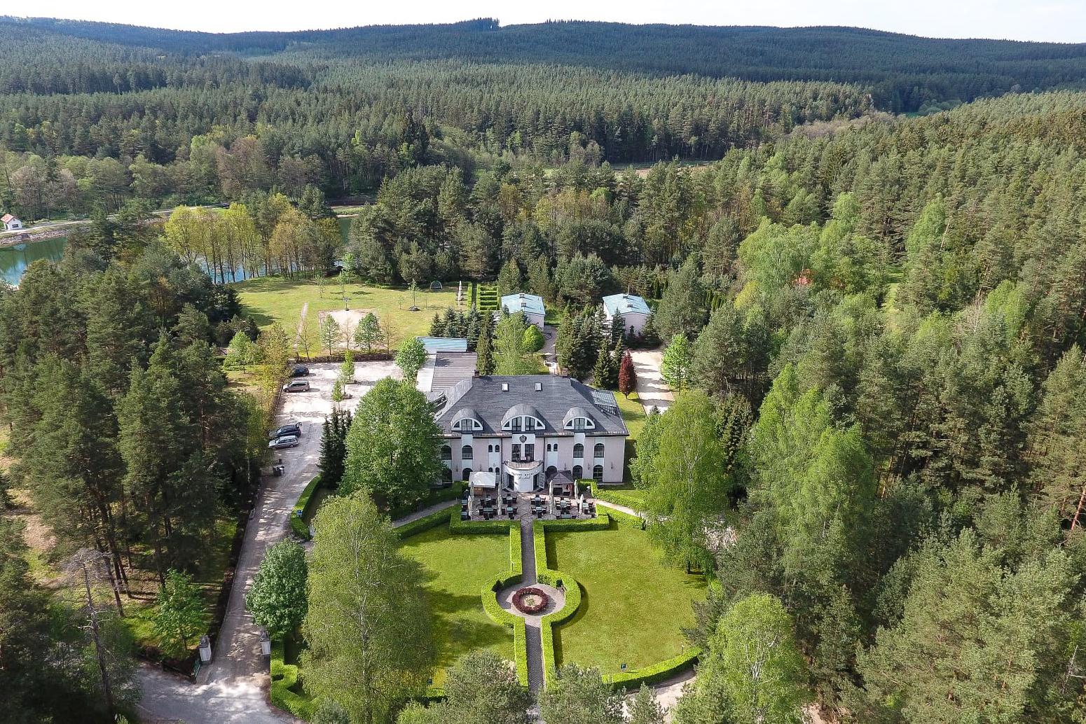 Lesní Hotel Peršlák