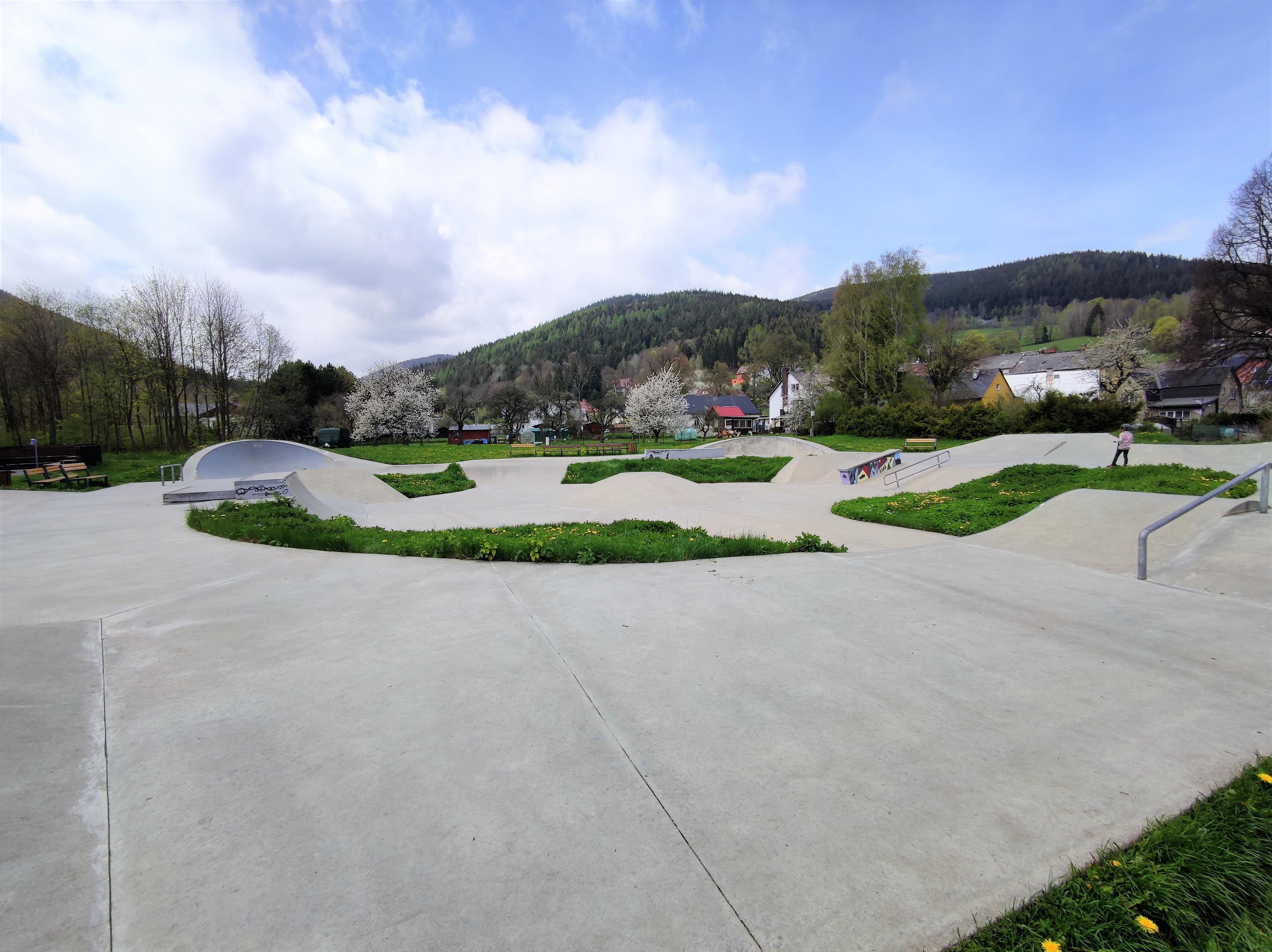 Skatepark Vrbno pod Pradědem foto 3