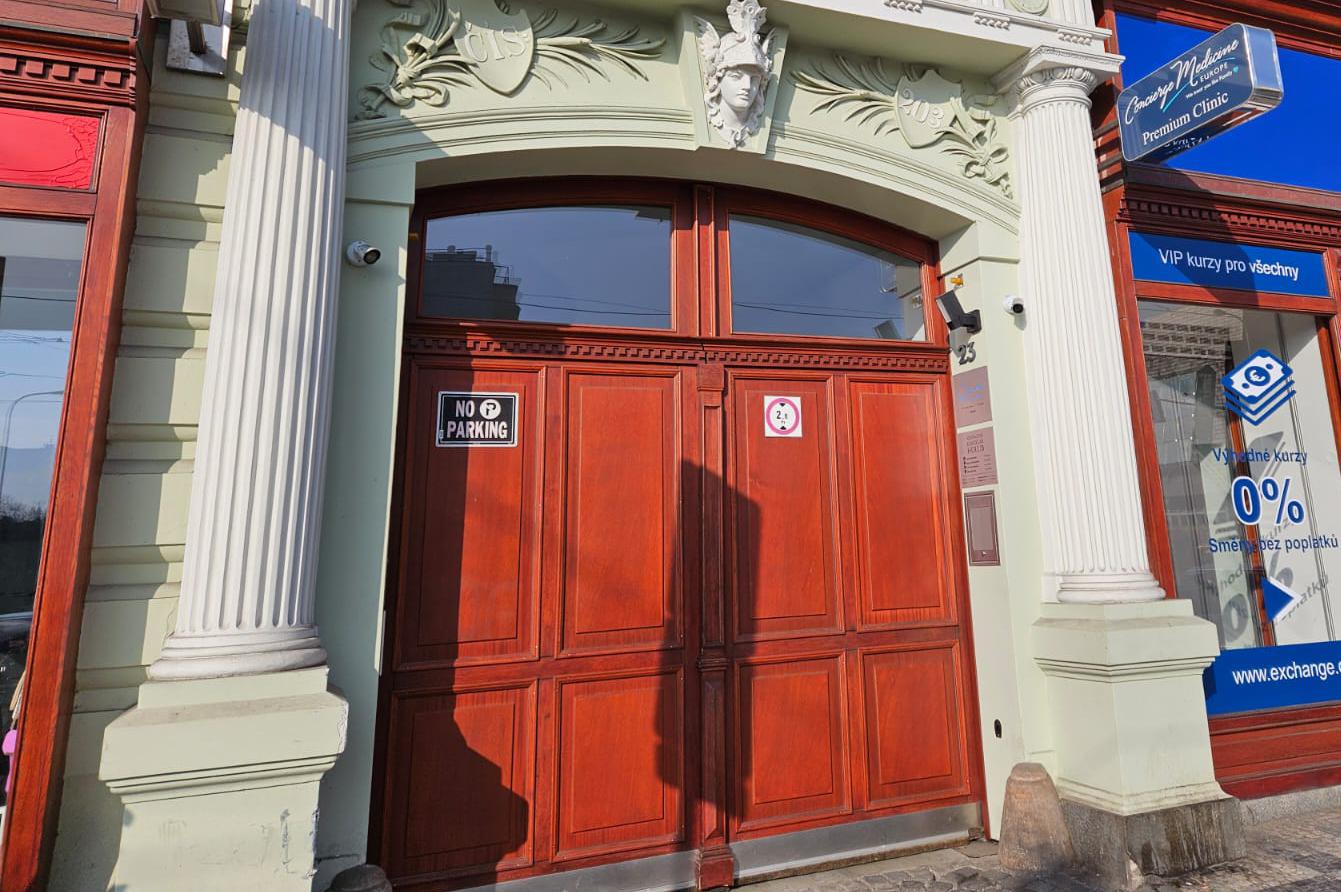 JUDr. Jana Kudynová