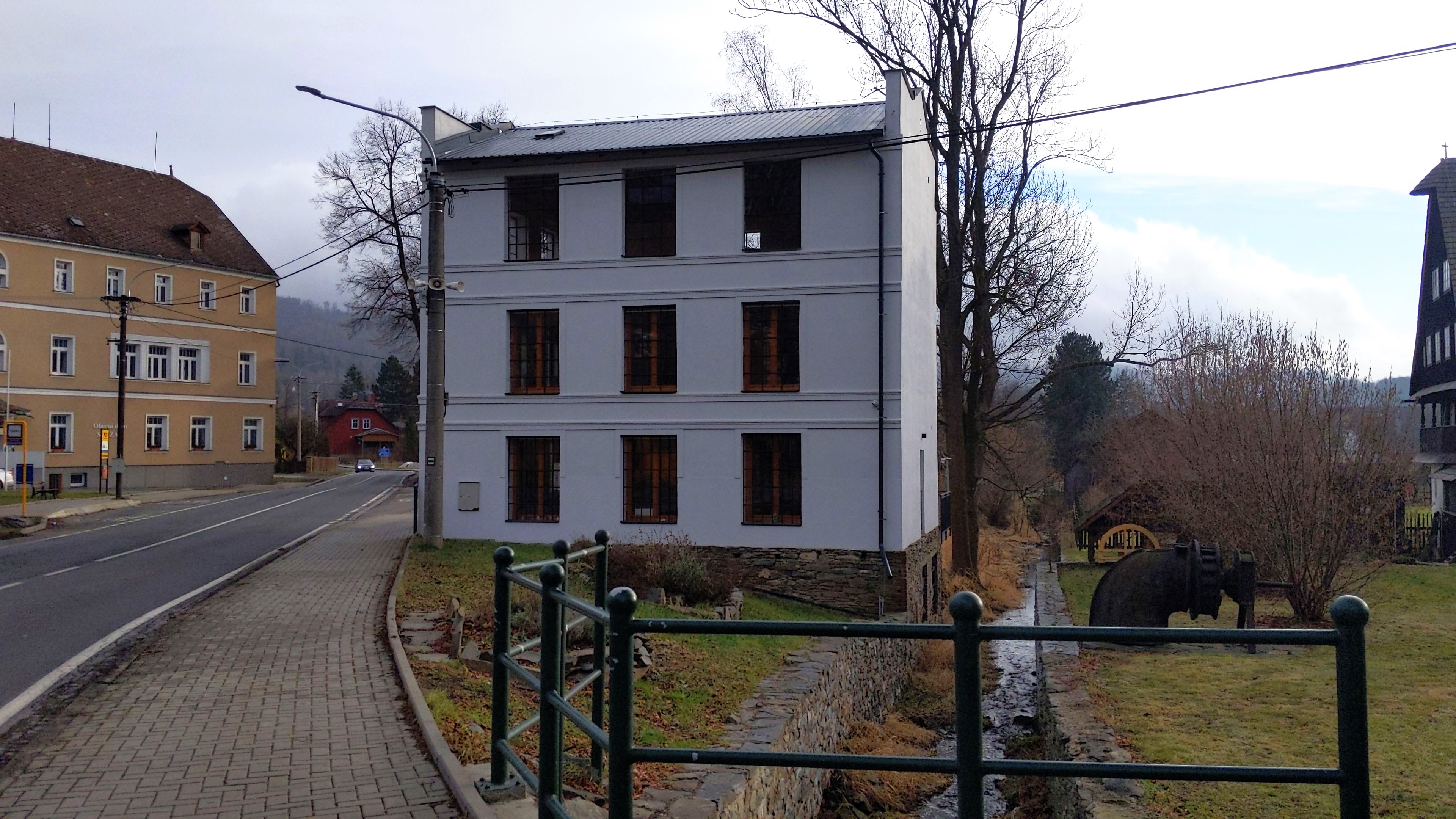 Vzdělávací centrum VÍCE Ve mlýně Karlovice Jeseníky foto 3