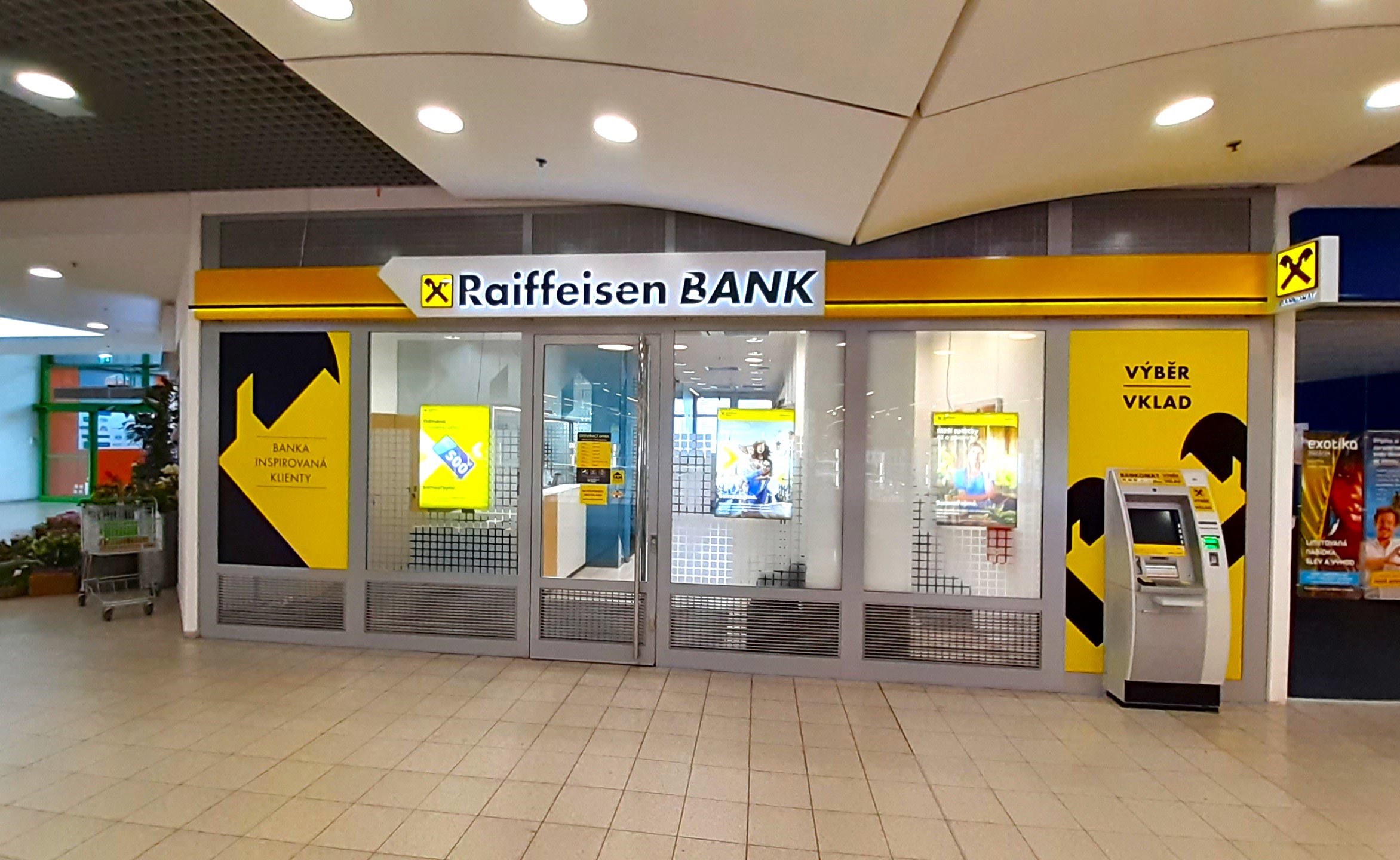 Raiffeisenbank - pobočka foto 2