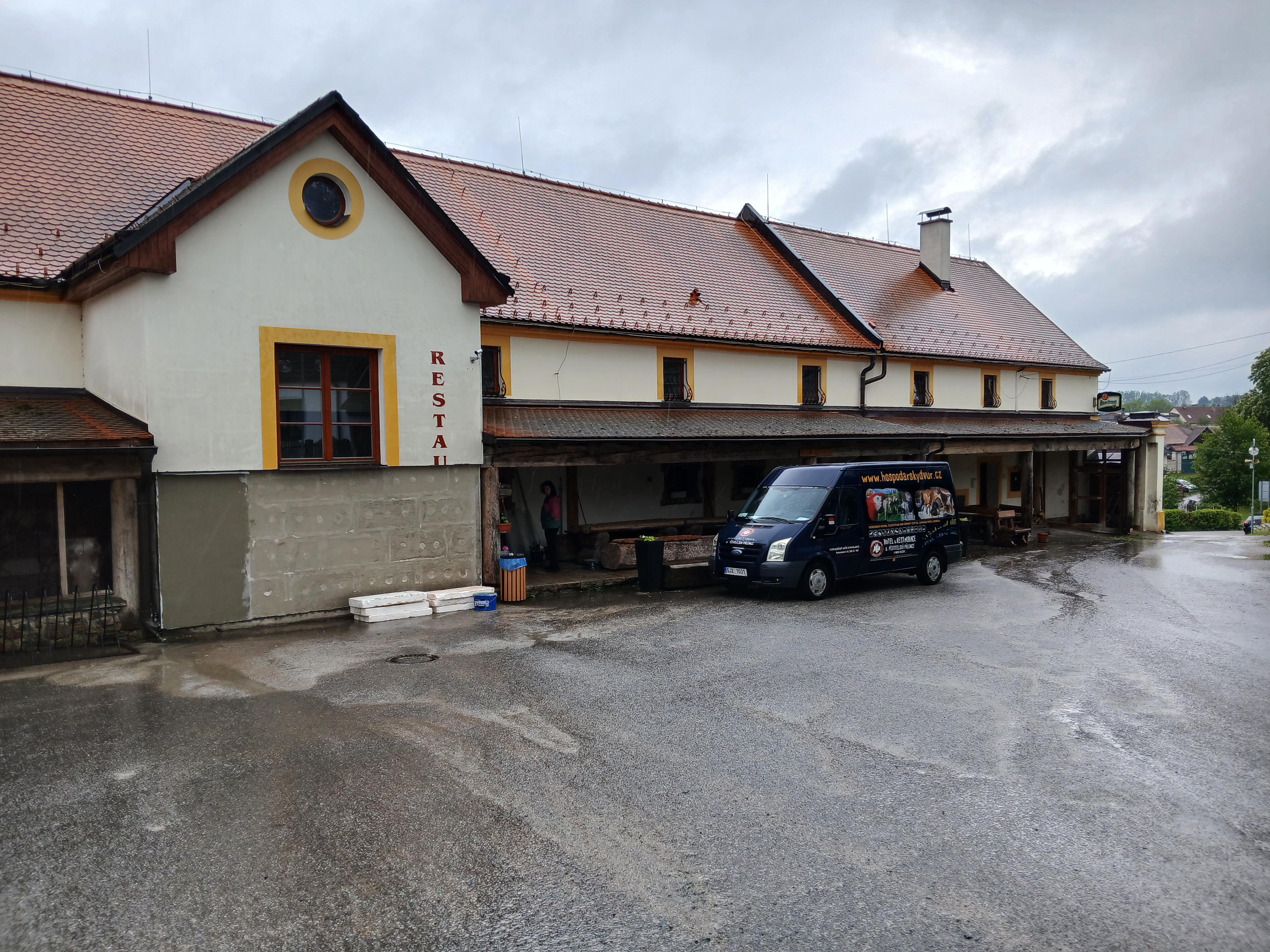 Hospodářský dvůr Bohuslavice - restaurace foto 5