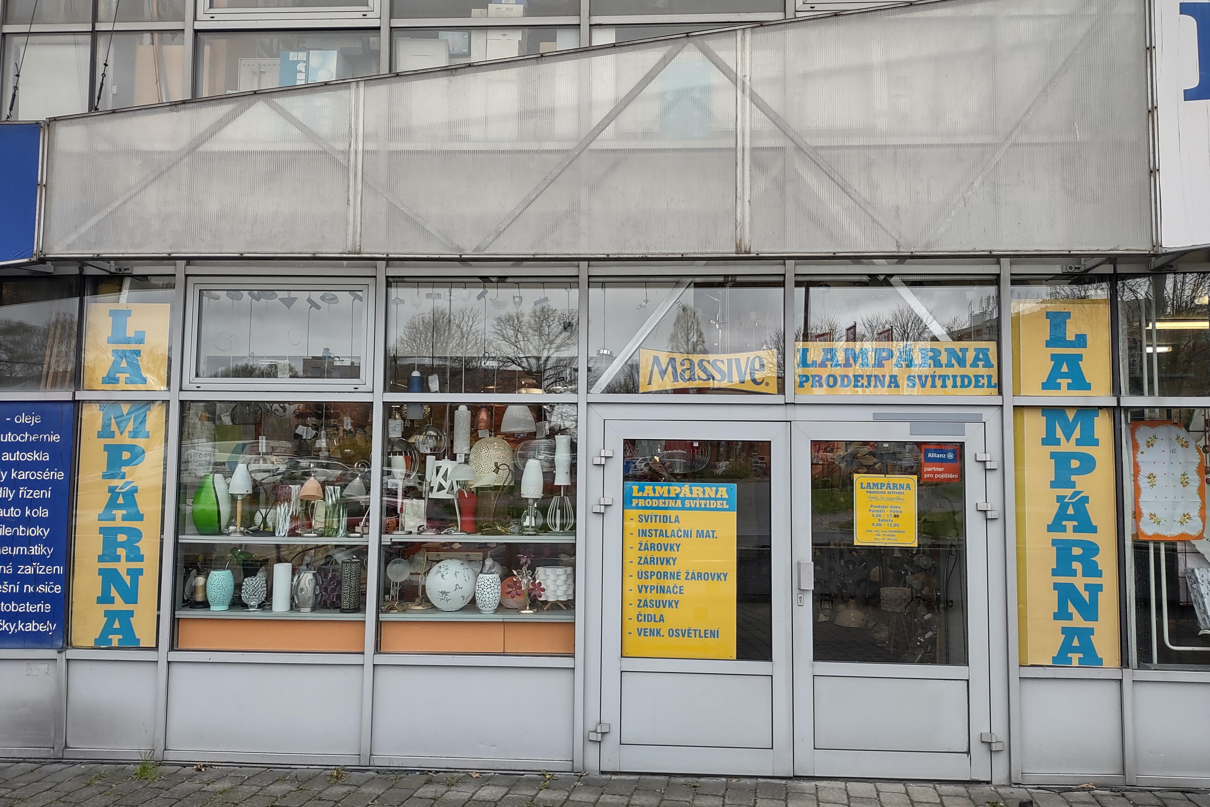 Lampárna - Lada Kiedroňová