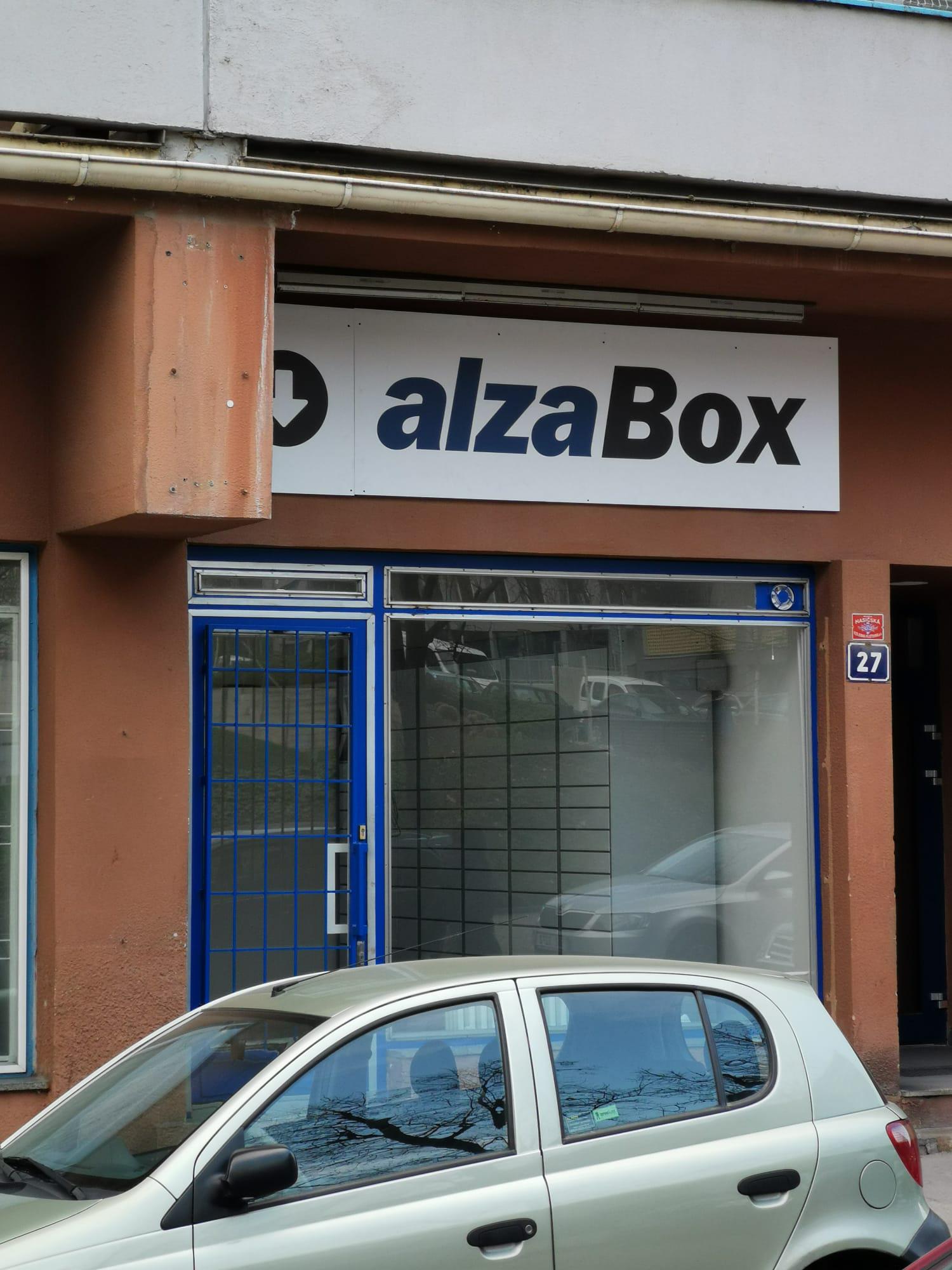 AlzaBox foto 2