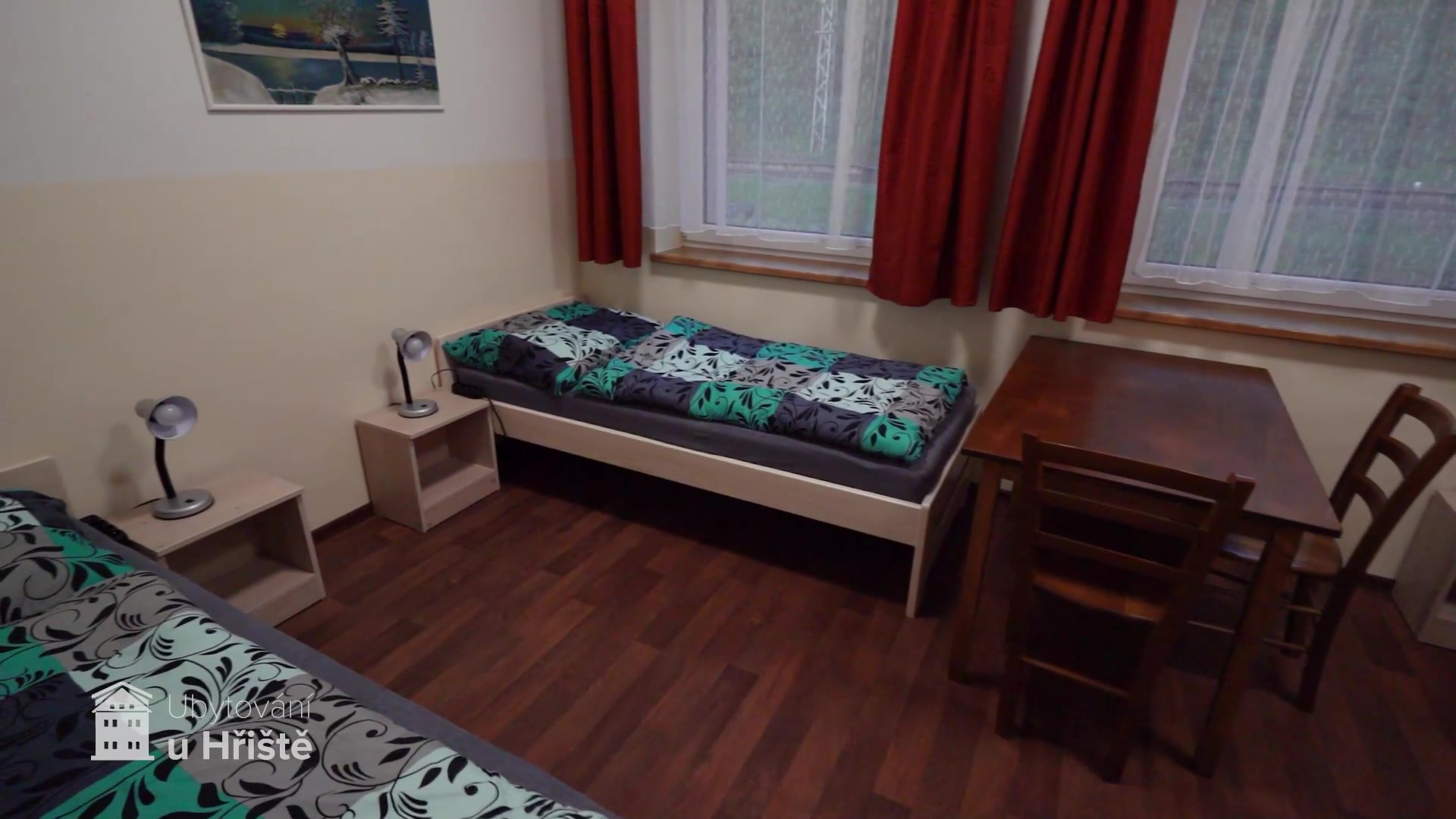 Ubytování u hřiště foto 2 (náhled videa)