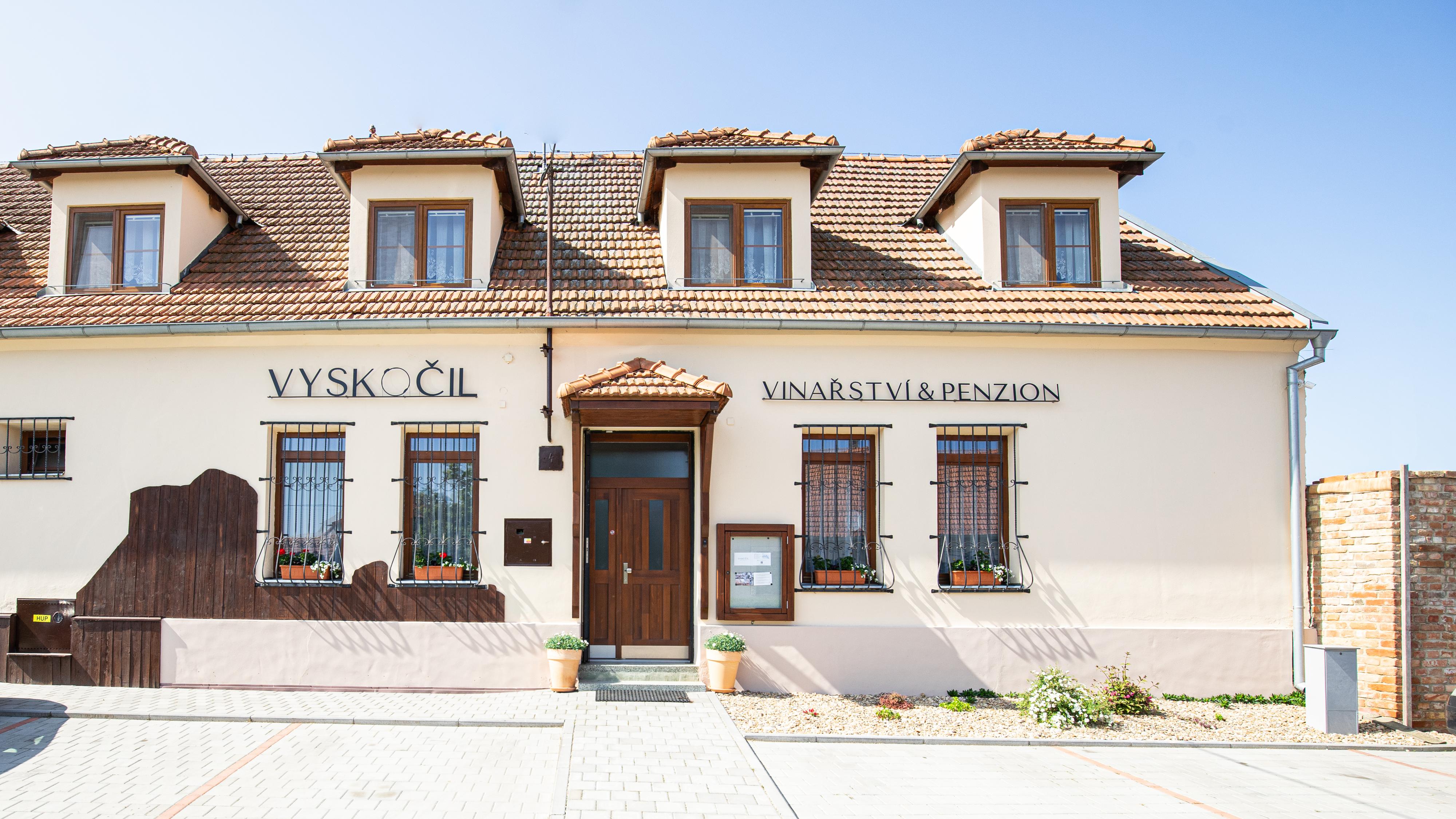 Vinařství & penzion Vyskočil Strachotín foto 4