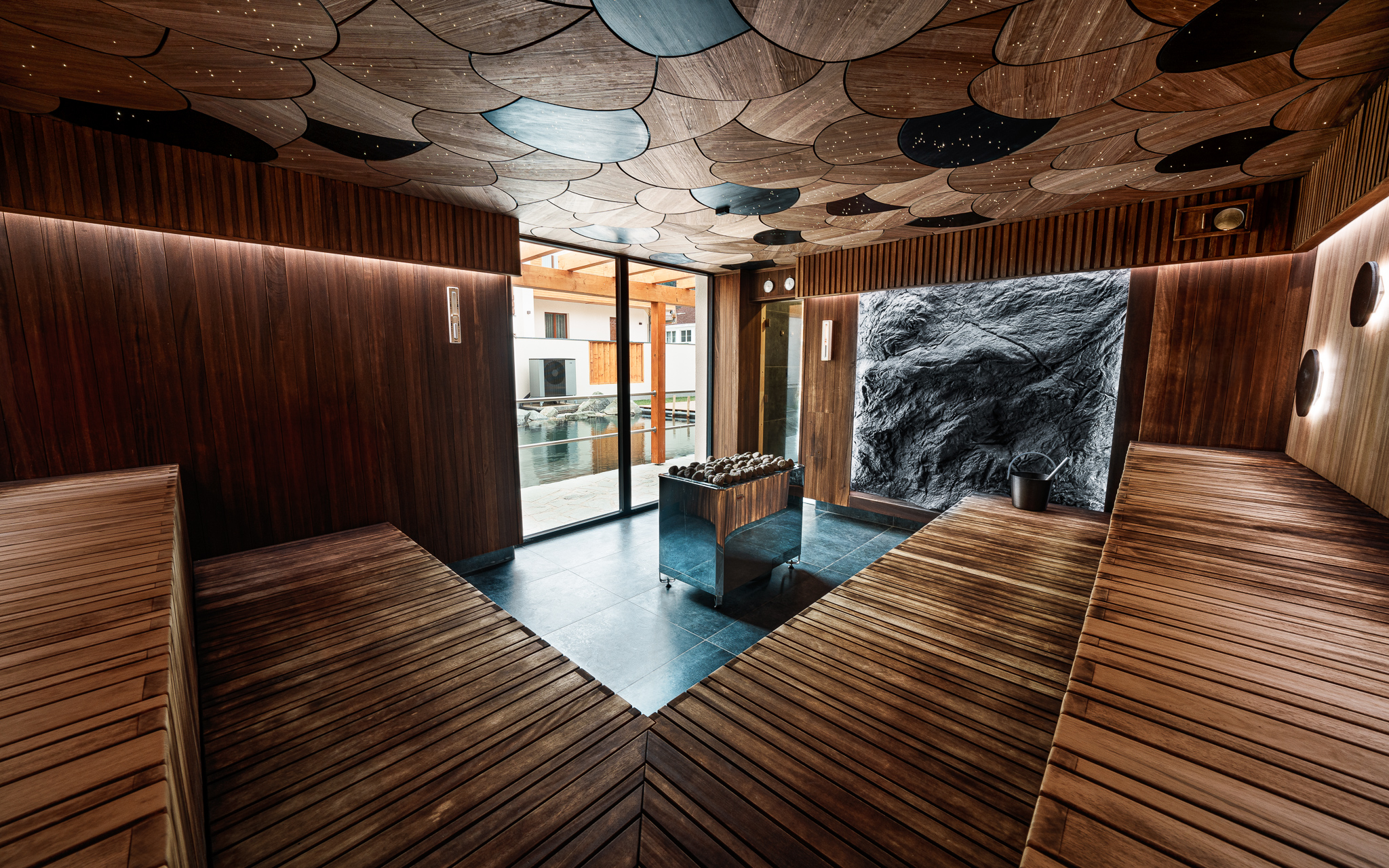 Vstup do wellness centra Horal