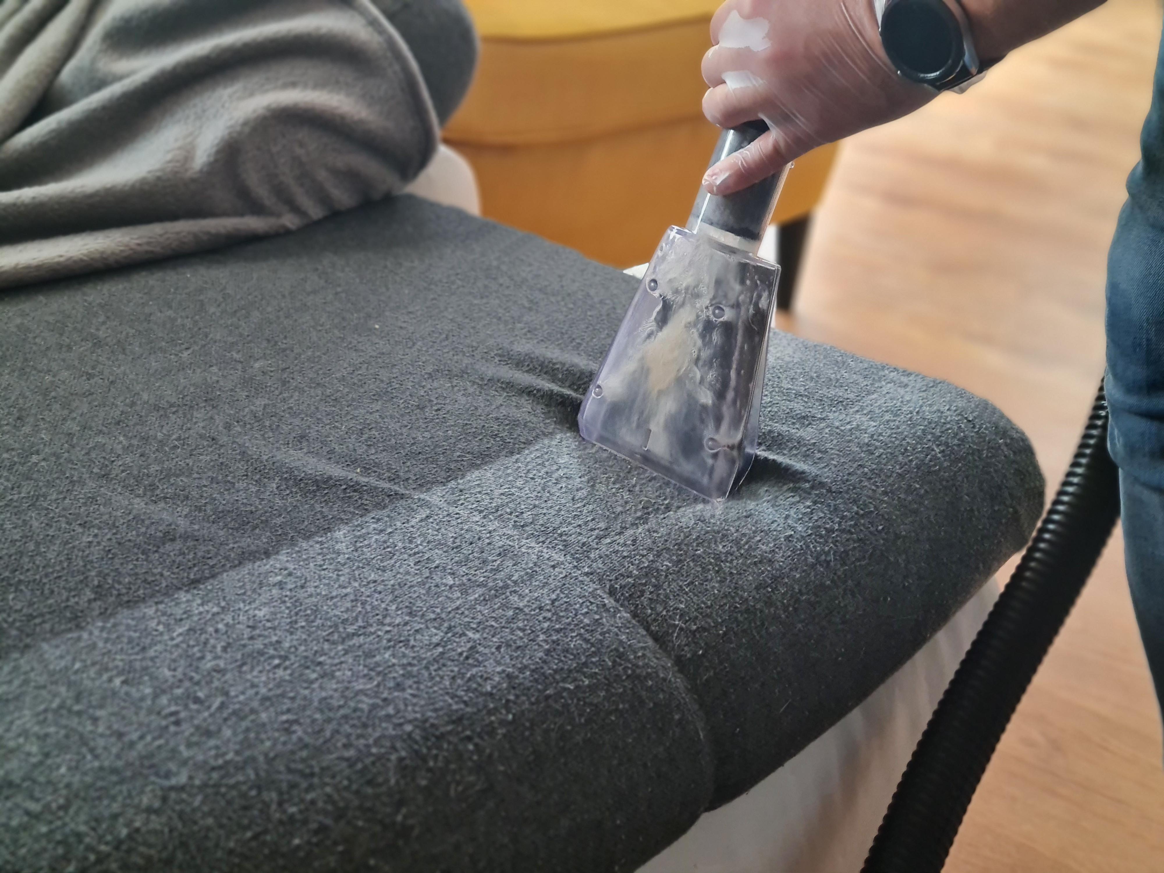 Půjčovna čističů koberců 24