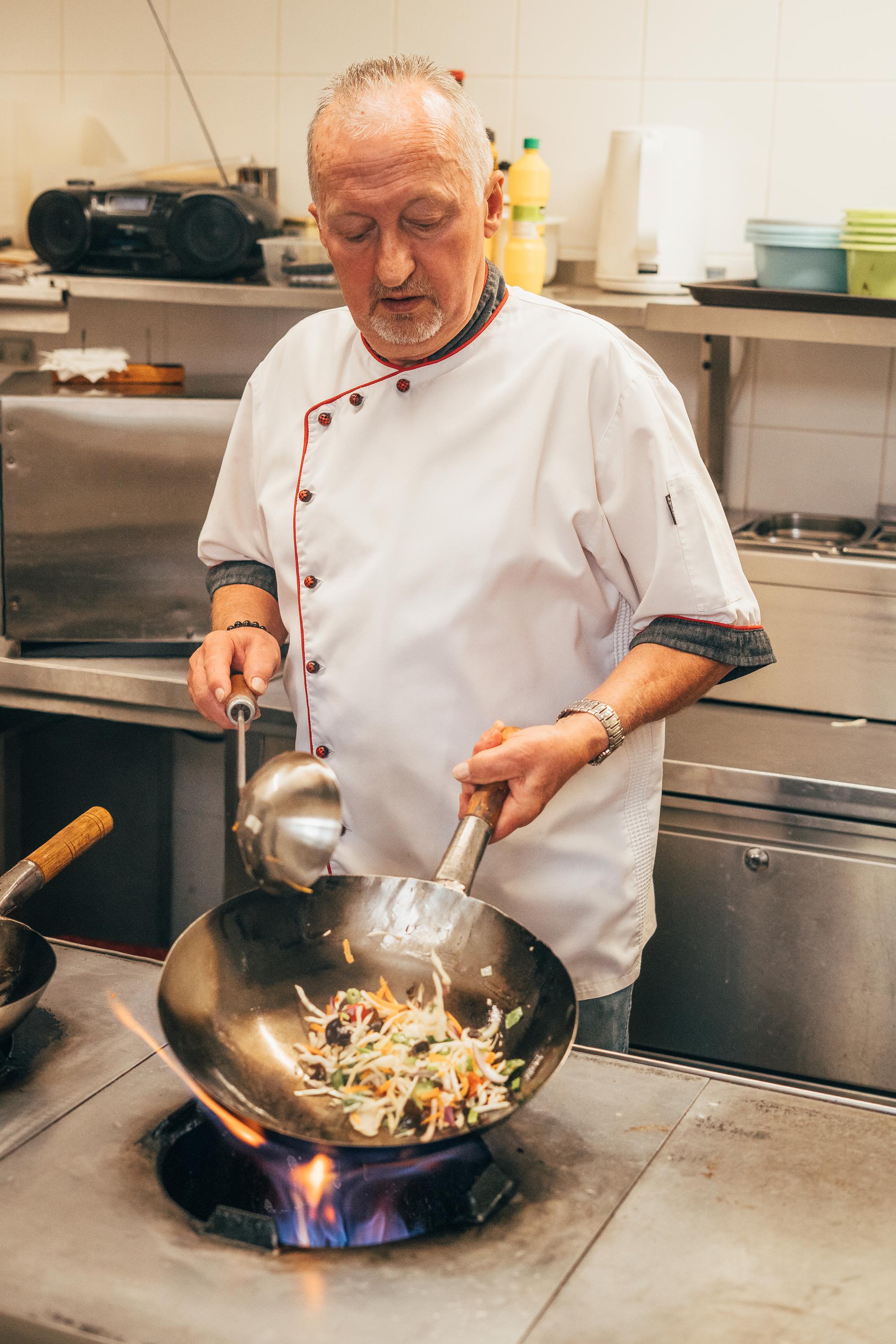Čínská restaurace U Koruny foto 6