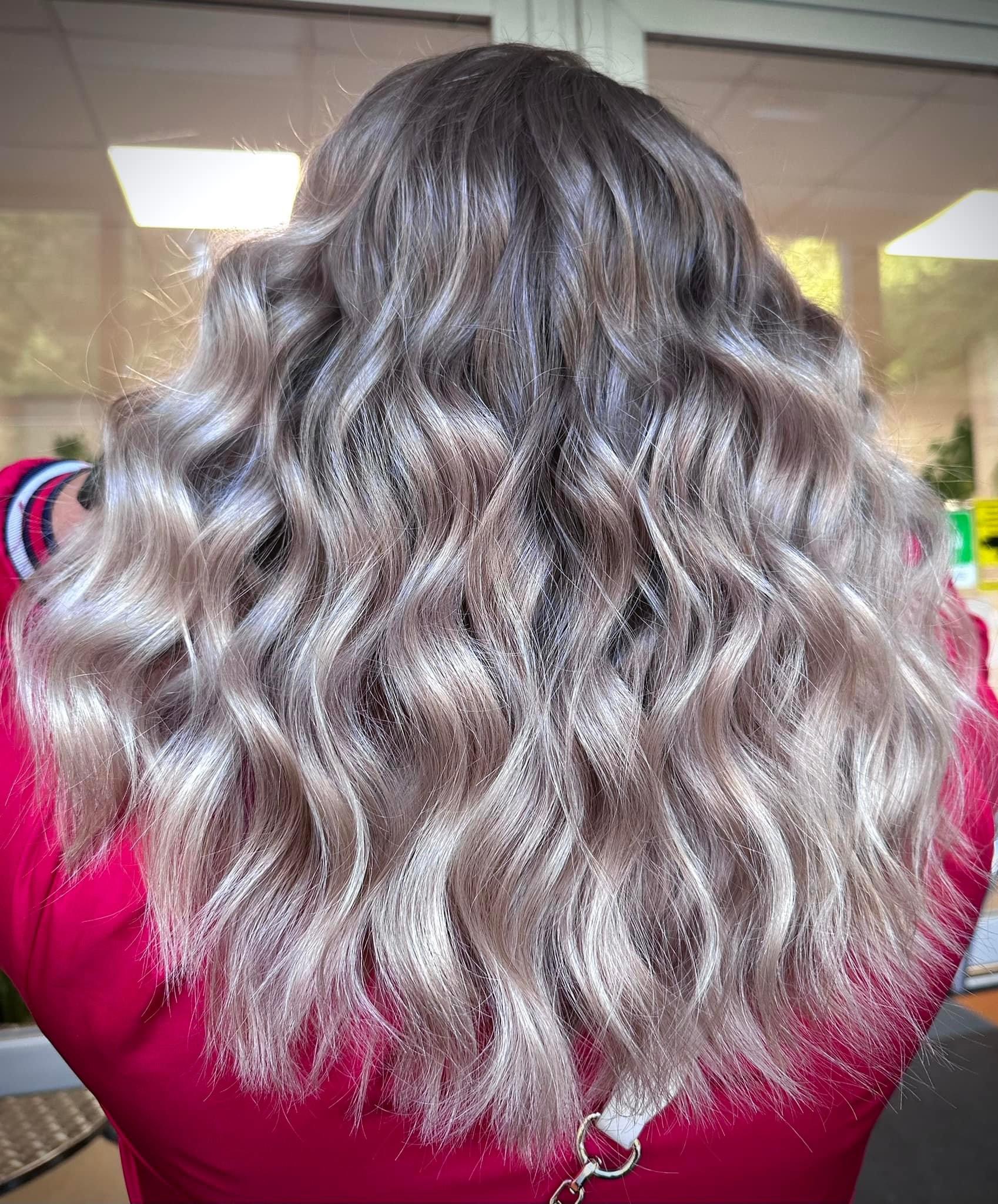 Kadeřnický salon Štěpánka Hrůzová foto 3