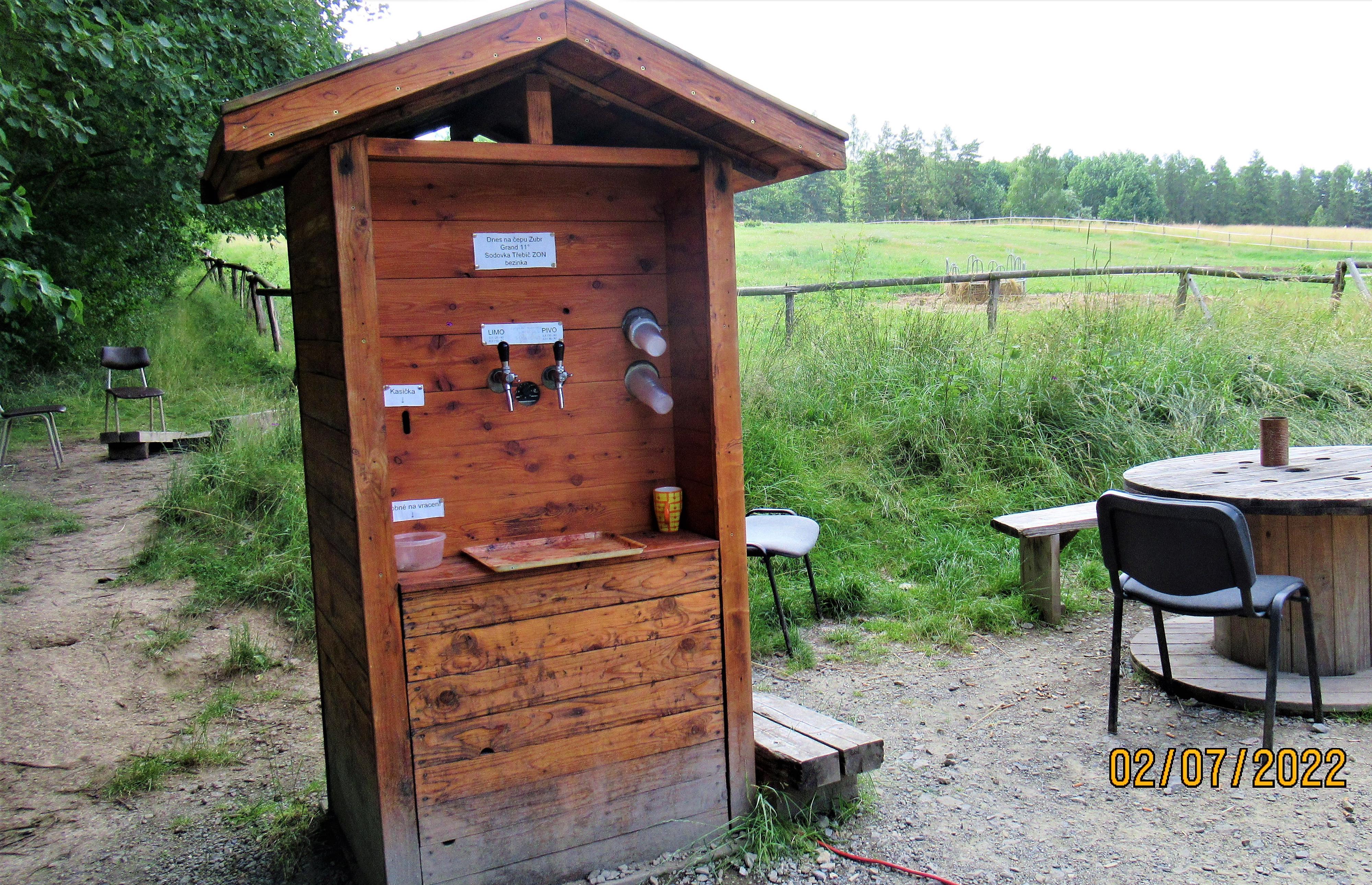 Pivní budka Ptení foto 2
