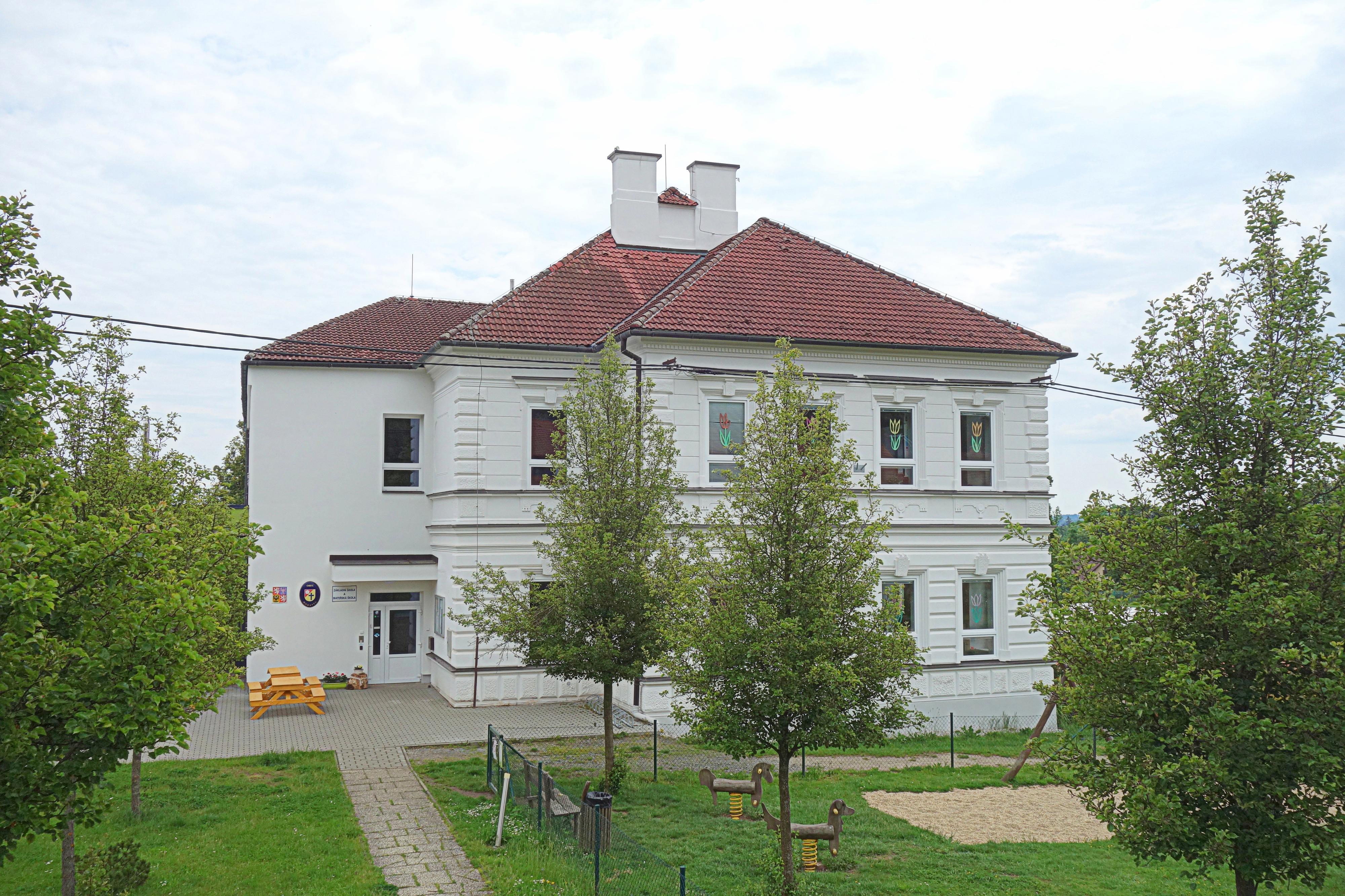 MŠ Moravec foto 2