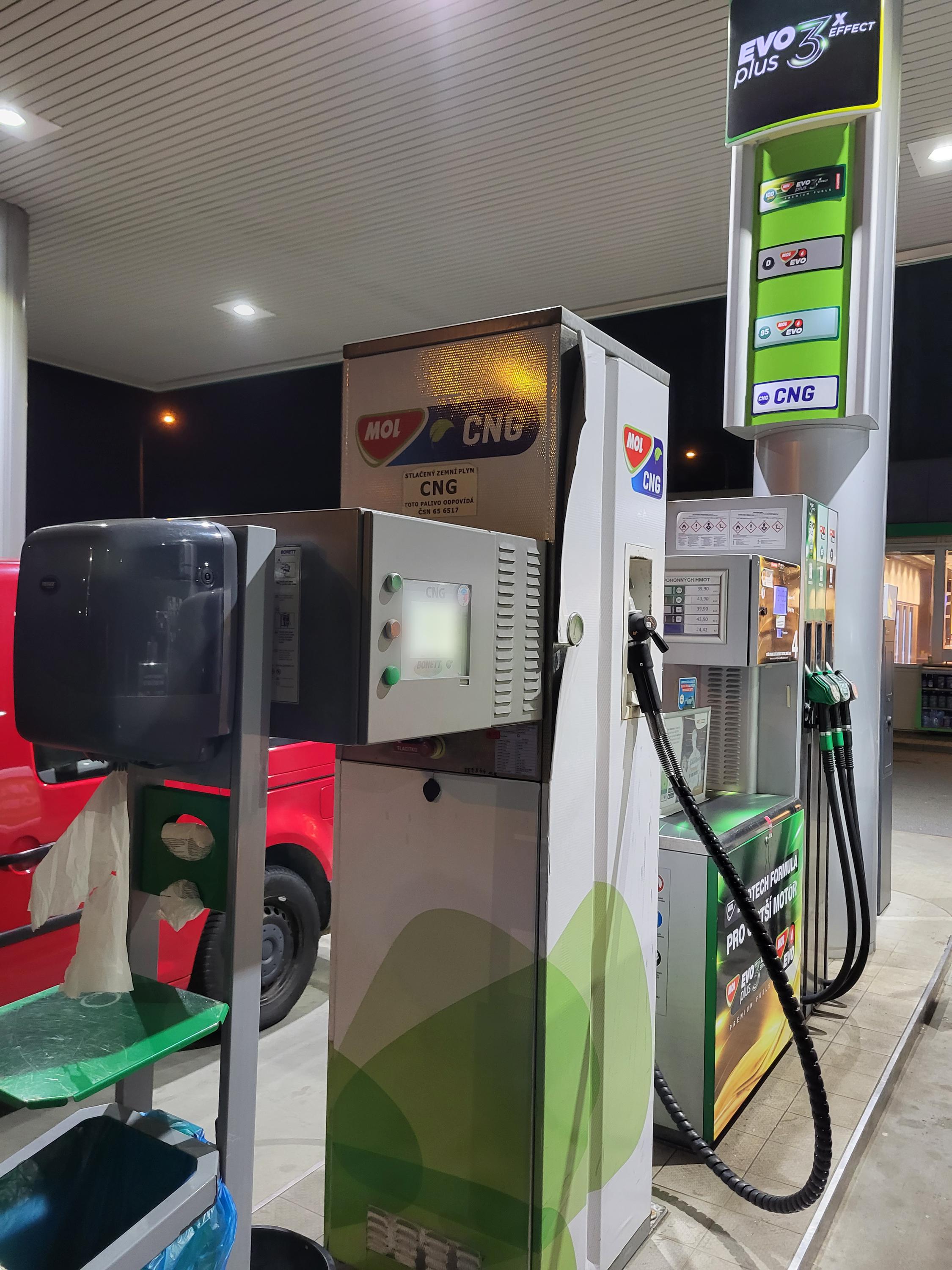 CNG stanice Bonett foto 3
