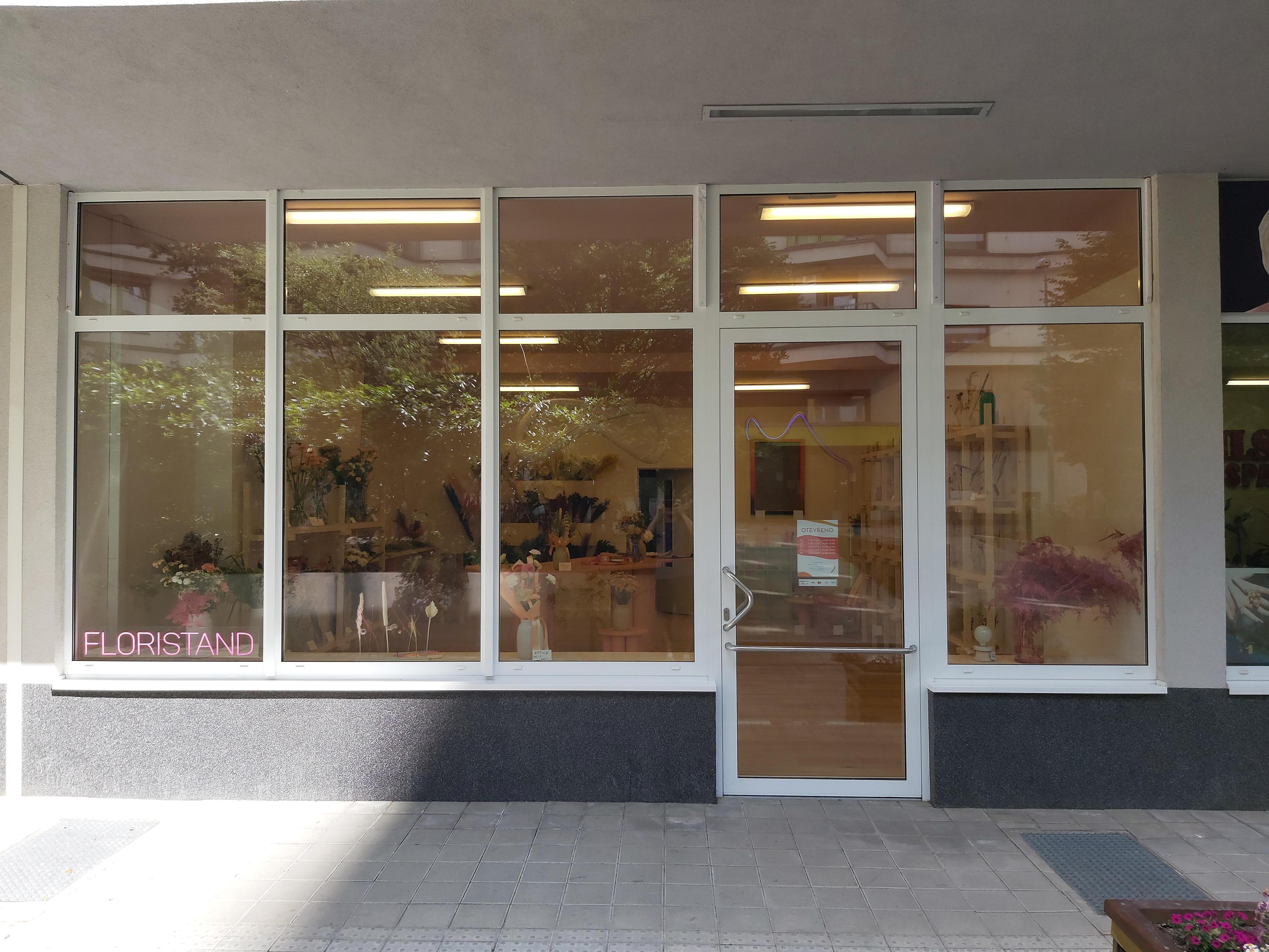 FLORISTAND - květinový showroom foto 2