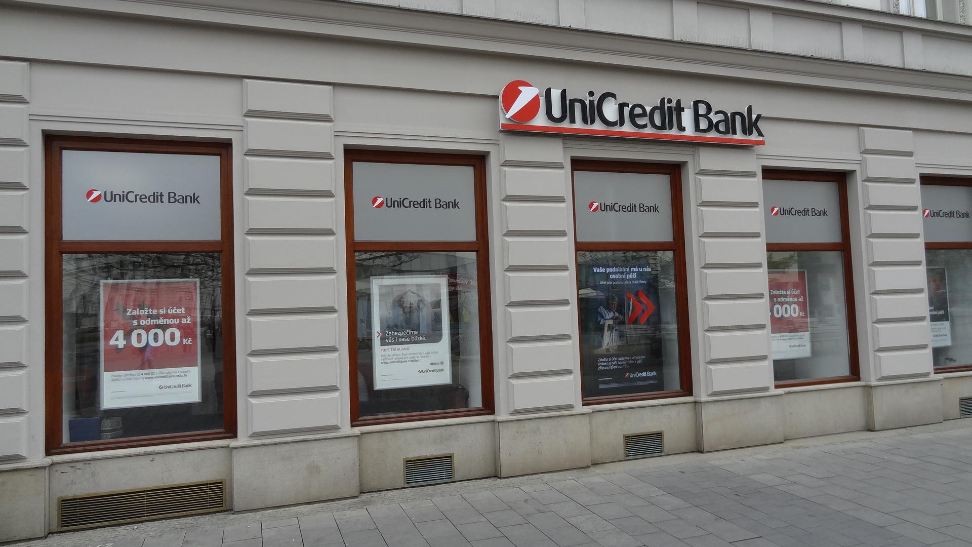 Bankomat UniCredit Bank Czech Republic foto 5