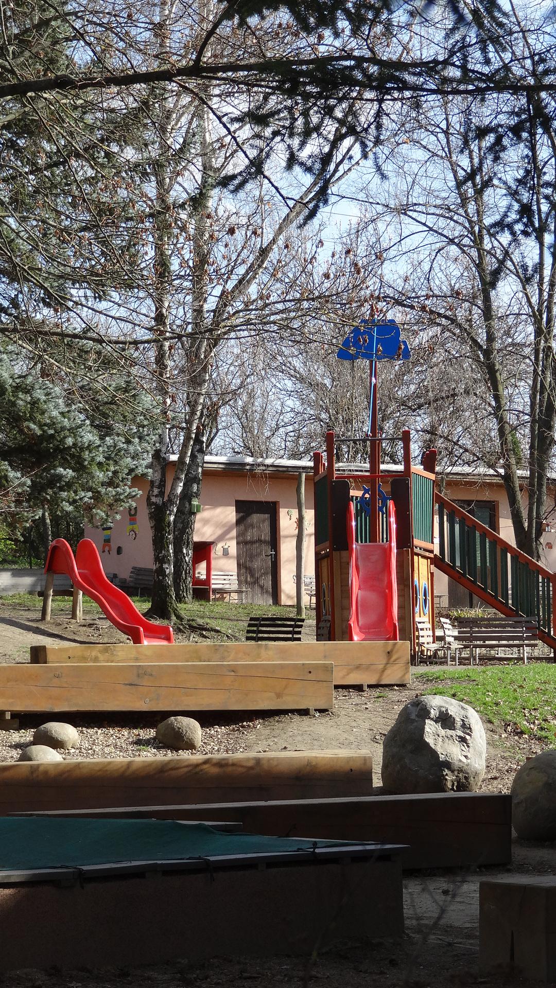 Mateřská škola, Brno, Kneslova 7 foto 3