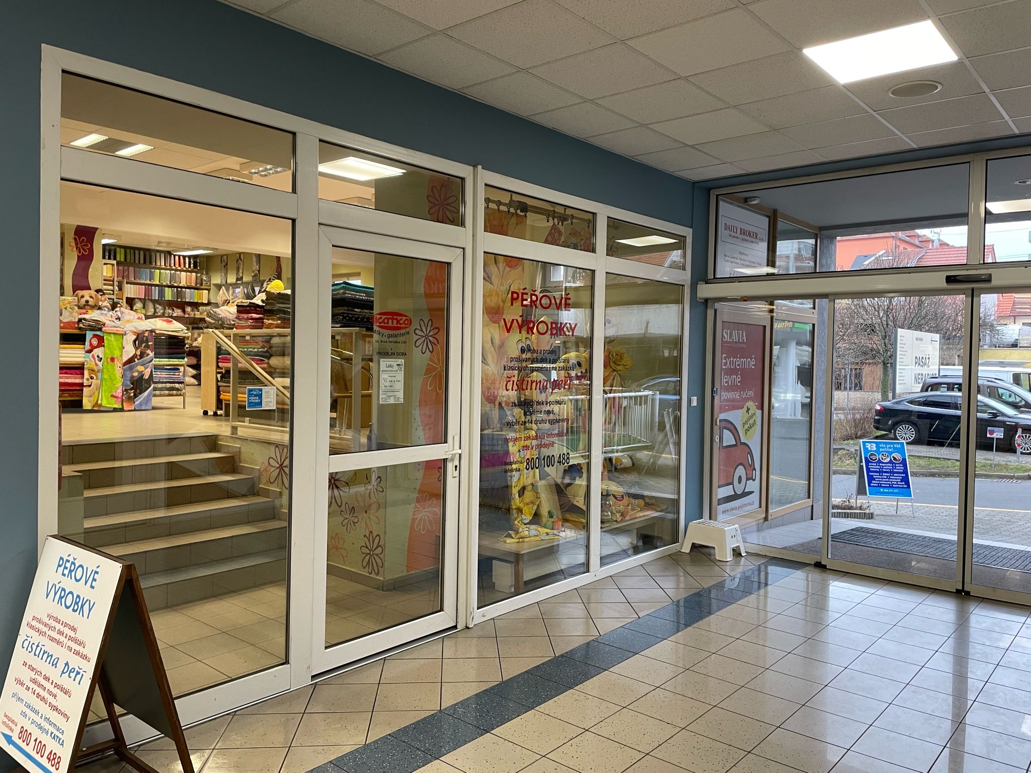 KATKA - látky, galanterie, bytový textil foto 2