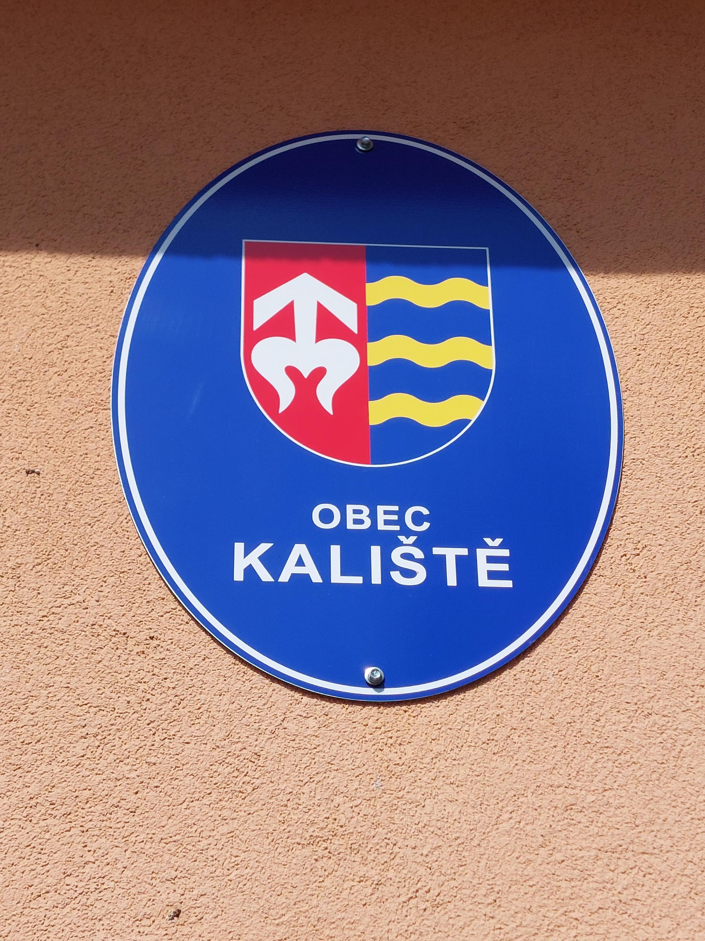 Kaliště - obecní úřad foto 2