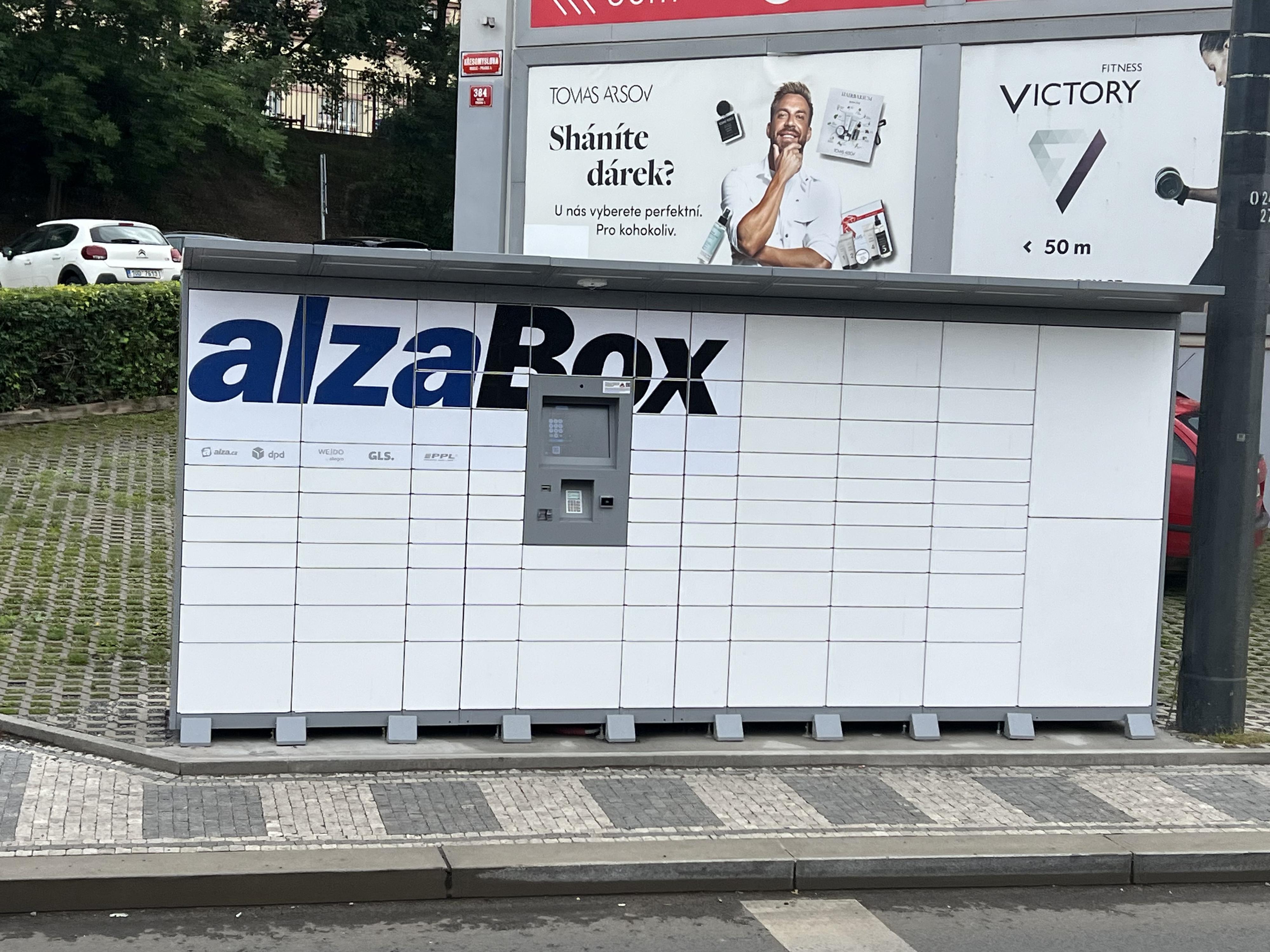 AlzaBox