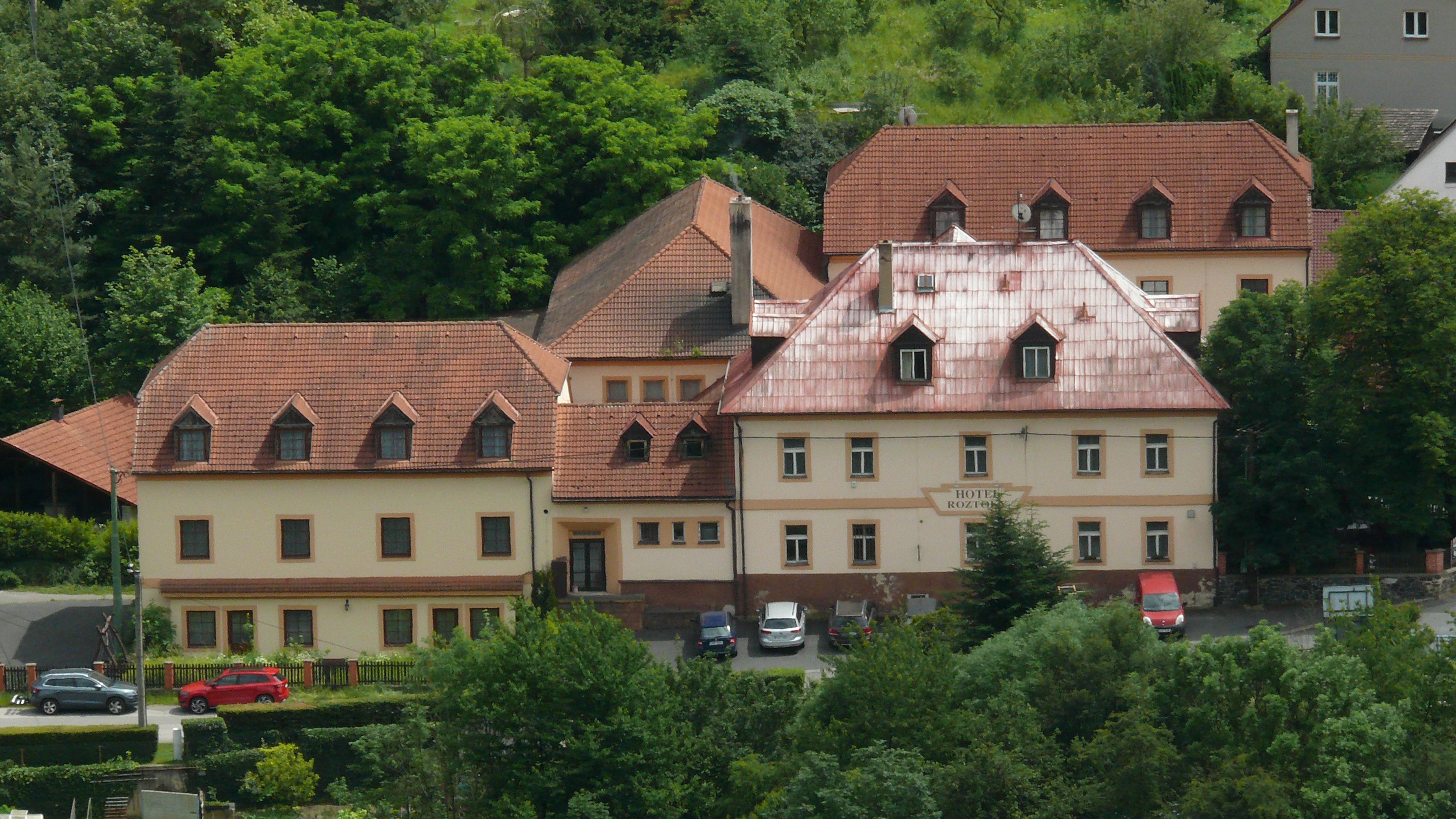 Hotel Roztoky foto 5