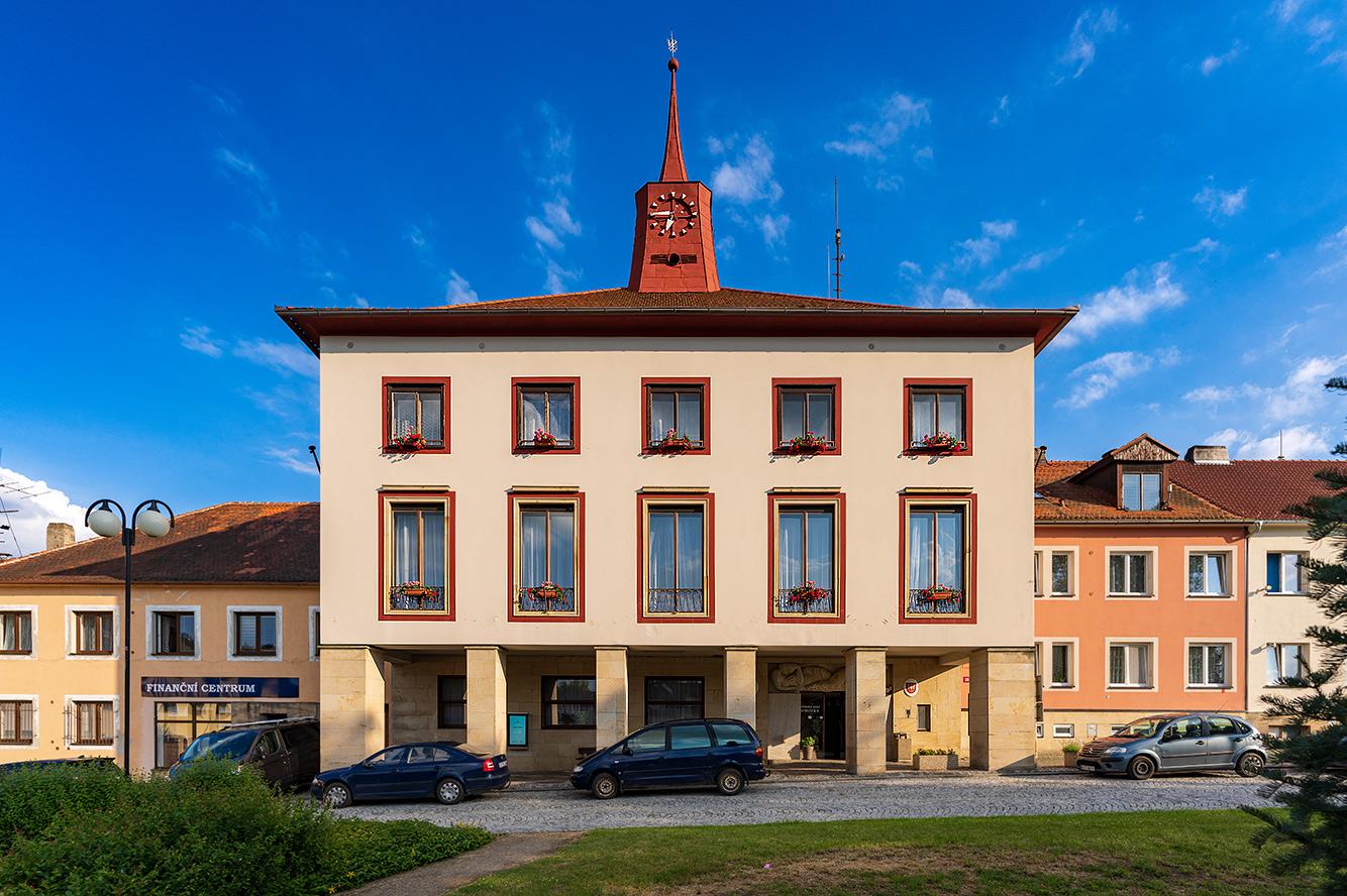 Mirotice - městský úřad foto 5