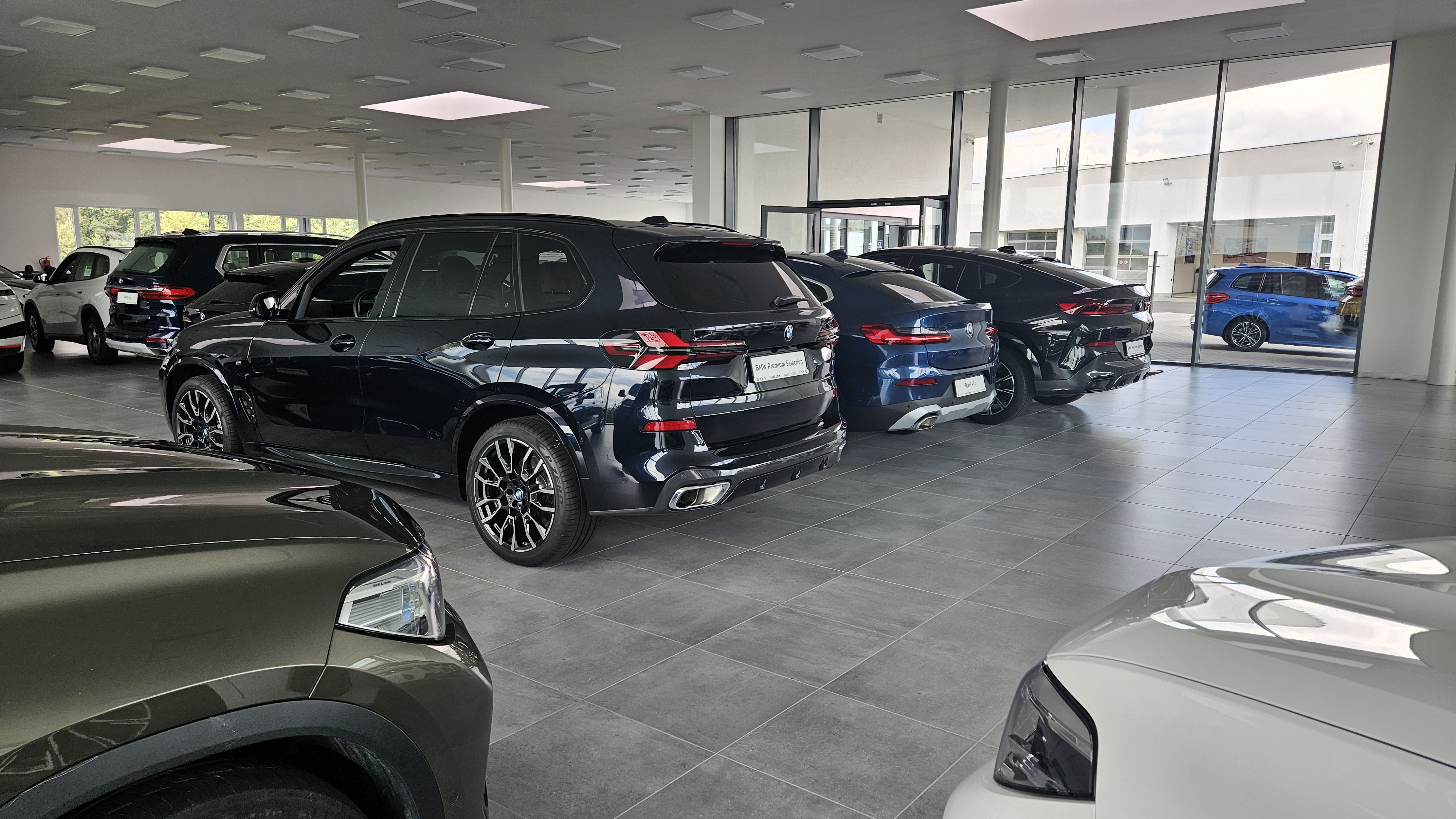 BMW invelt Plzeň foto 4