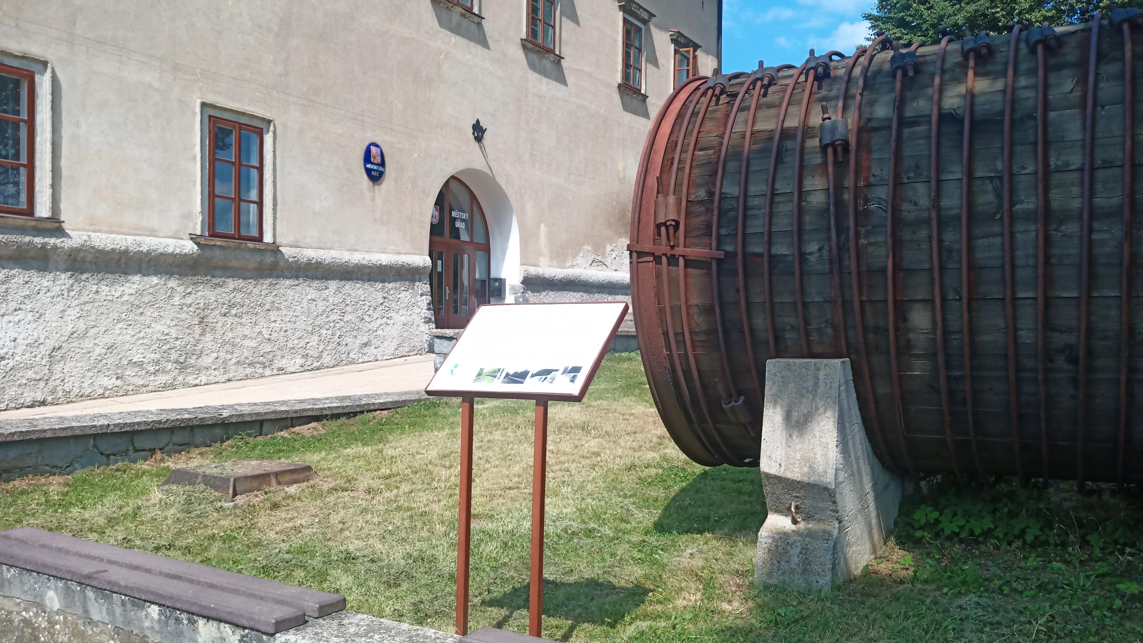 Seč - městský úřad foto 3