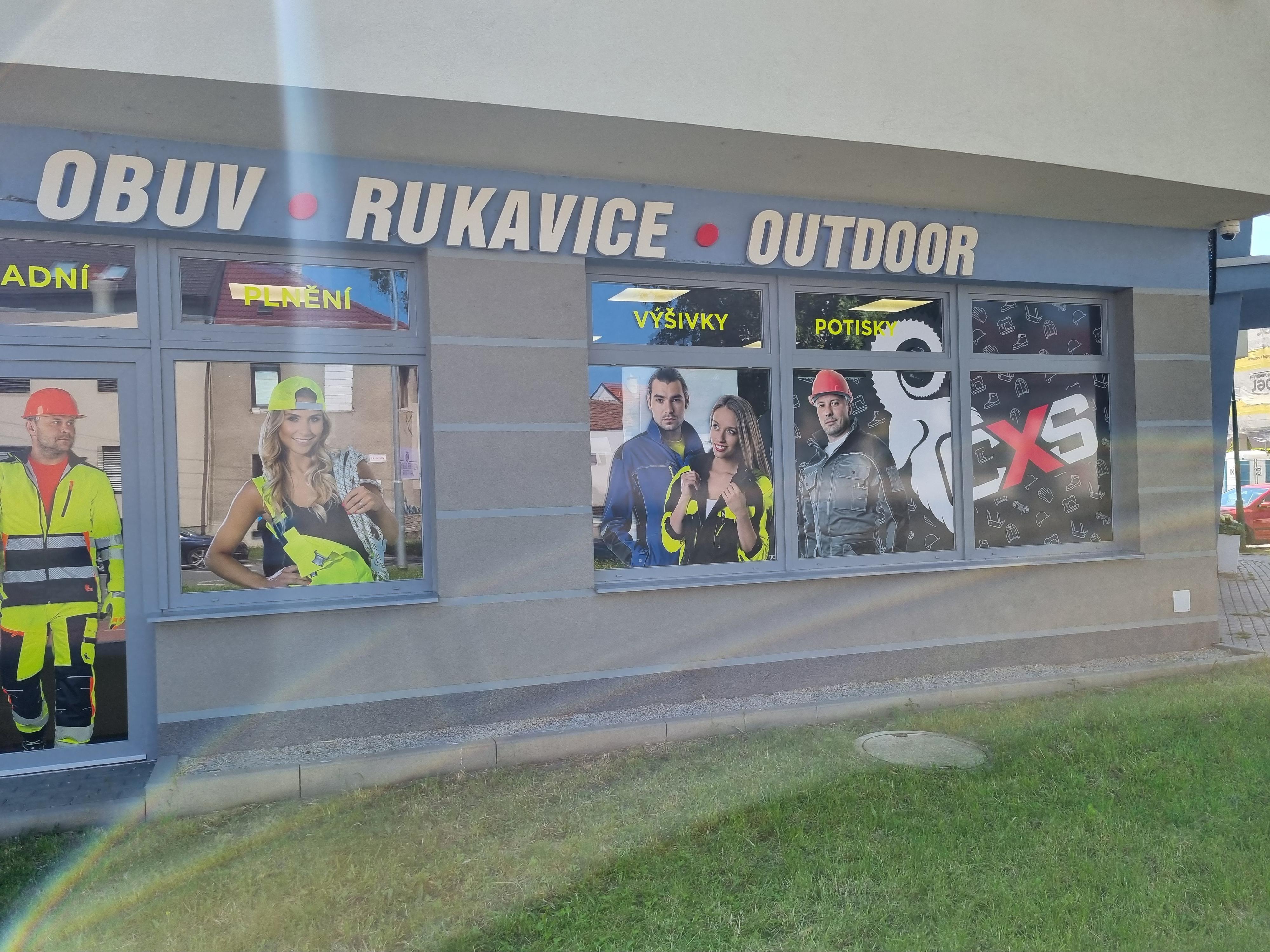 Mariz-CXS  s.r.o., prodejna pracovních oděvů a obuvi foto 2