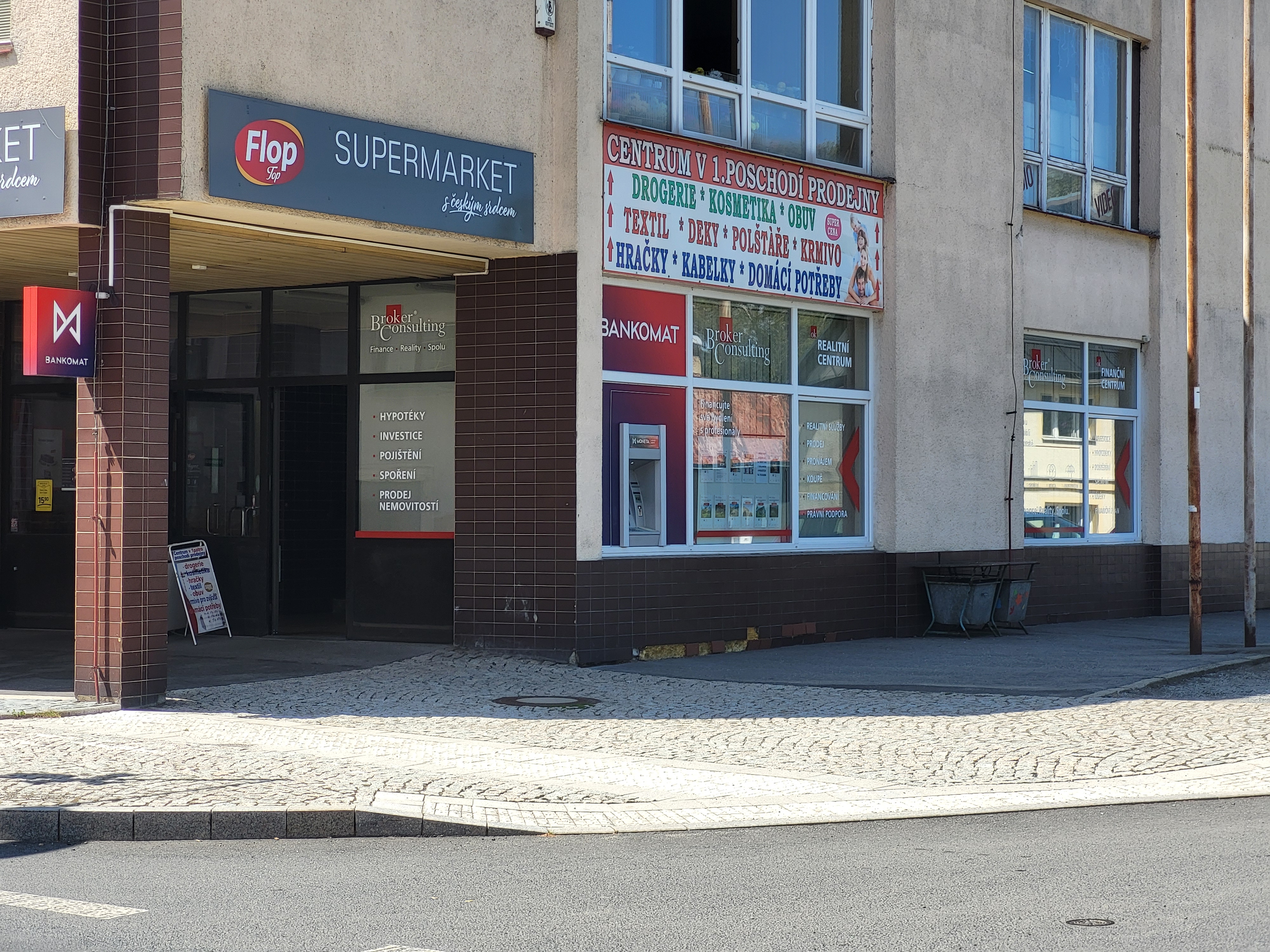 Bankomat MONETA Money Bank foto 4