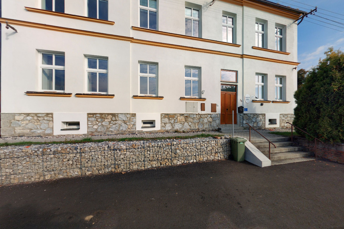 Vrhaveč - obecní úřad