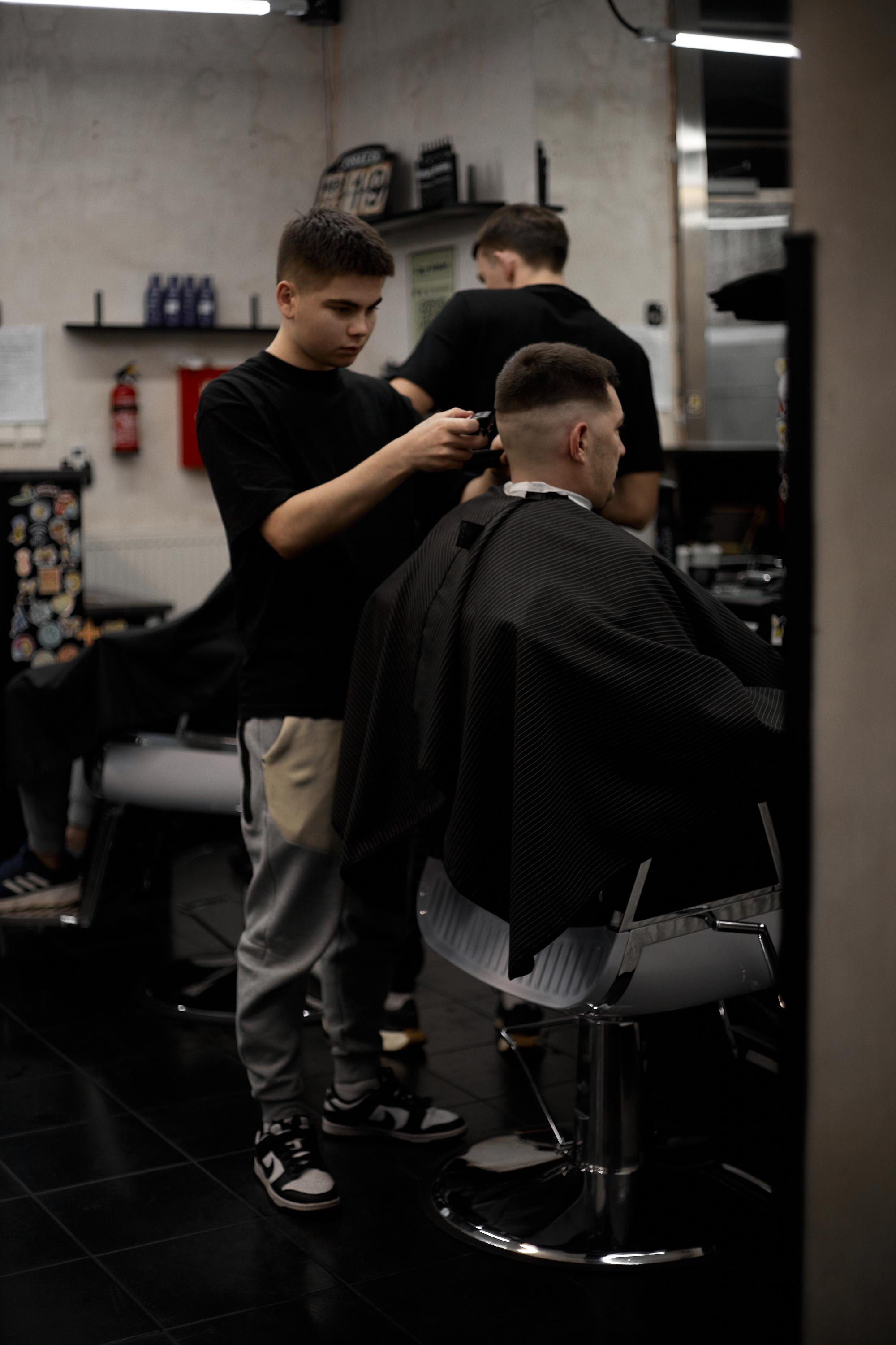 Bart Barbershop foto 3