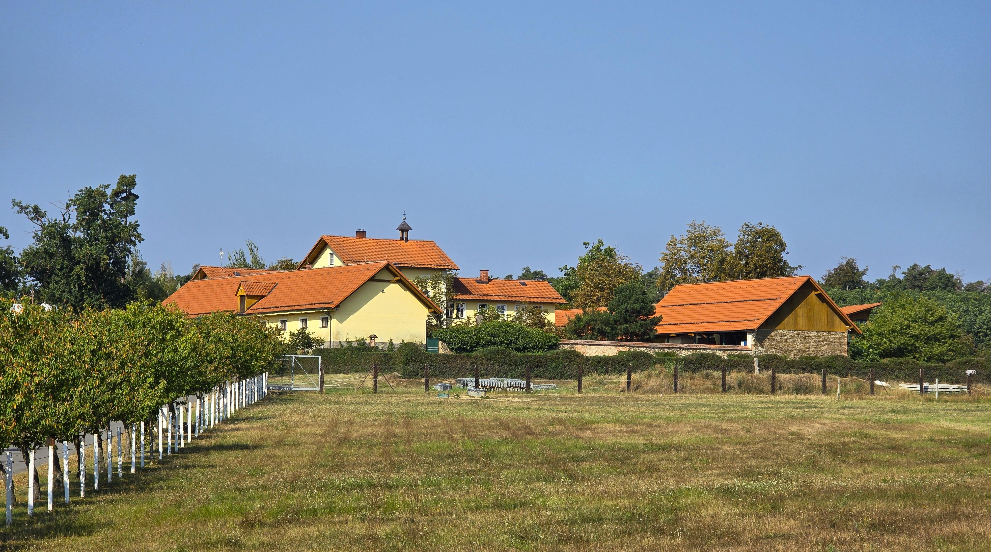 Zámeček nad Běleckým Mlýnem foto 2