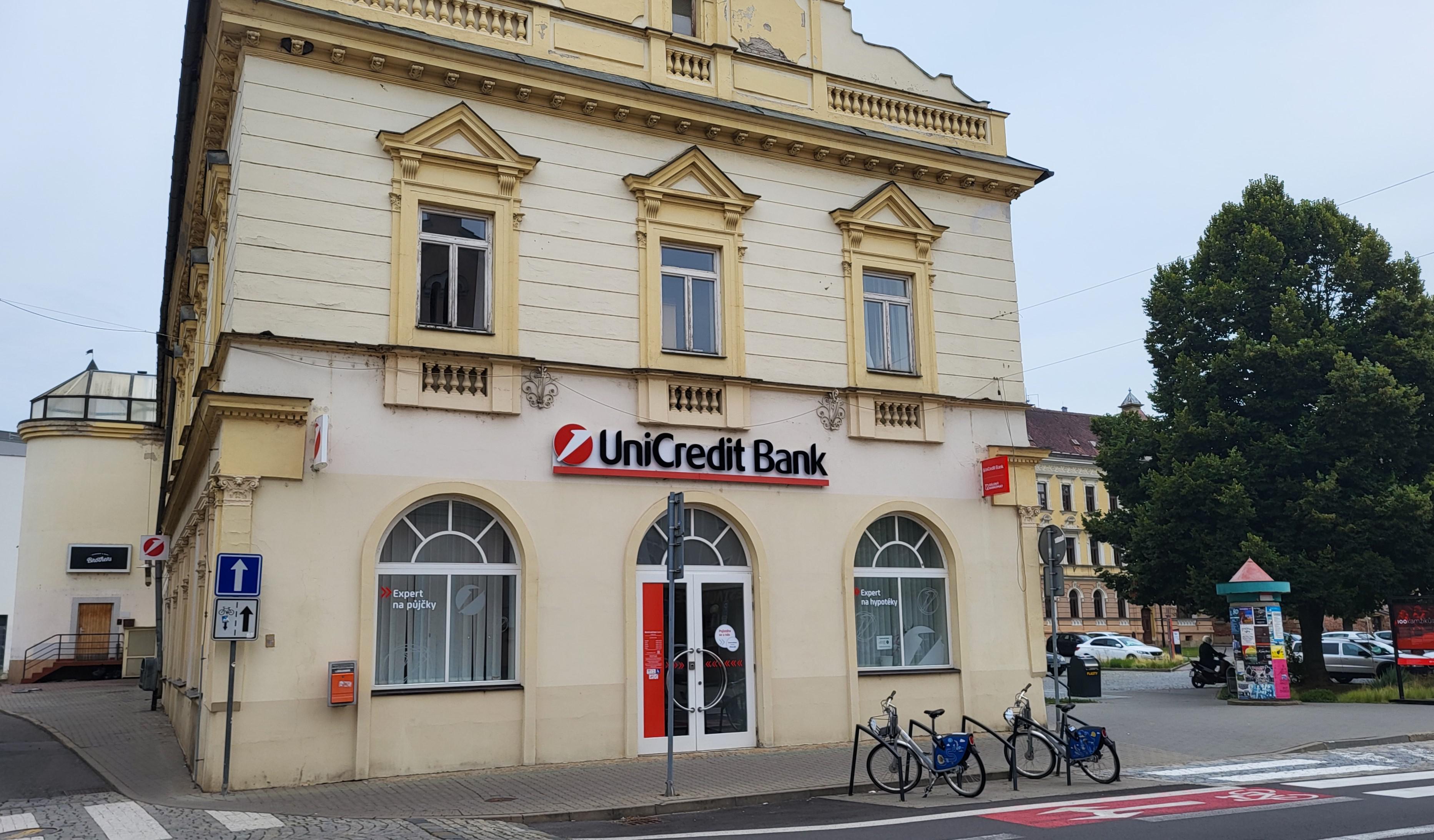 Bankomat UniCredit Bank Czech Republic foto 4