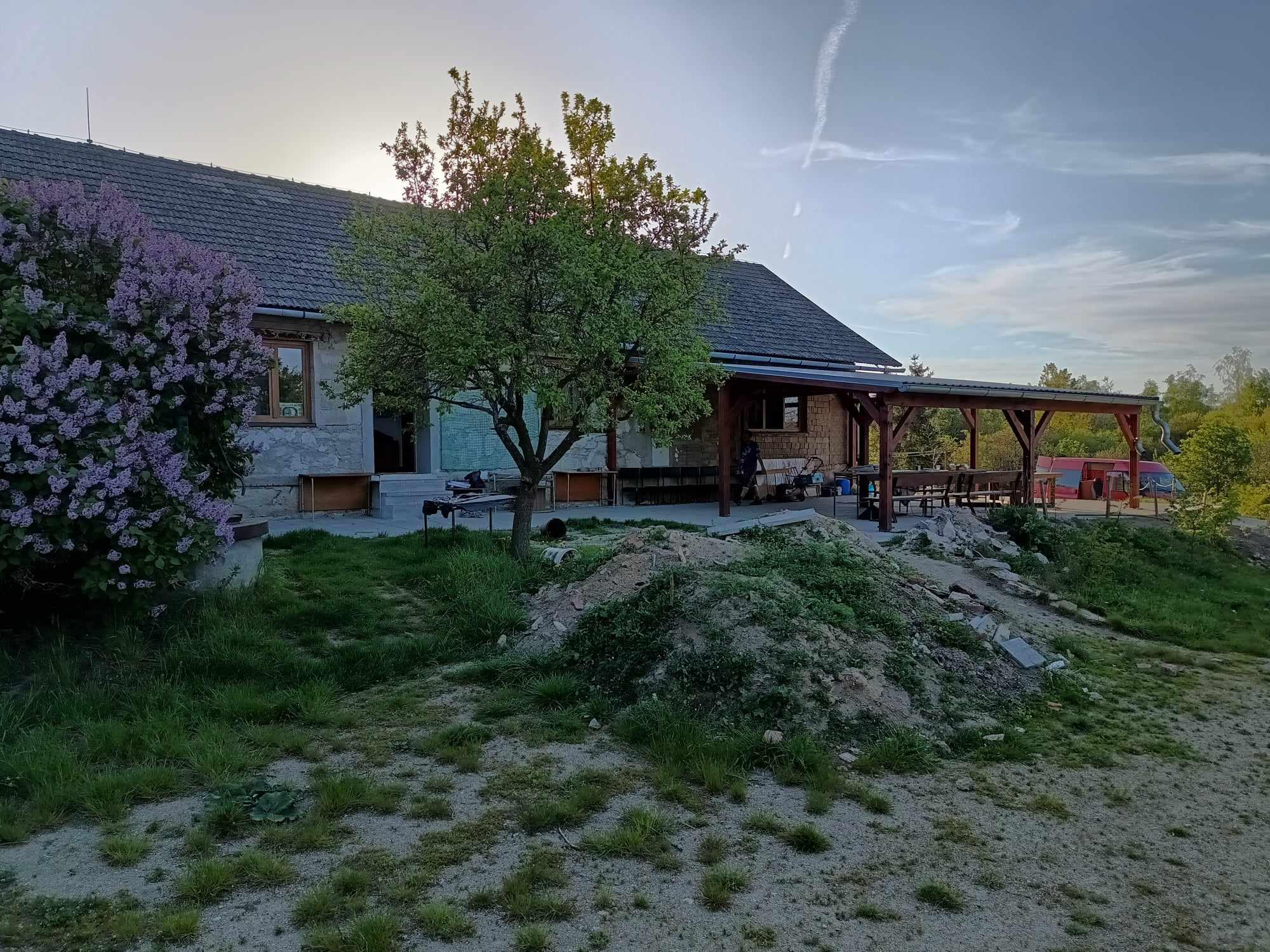 Turistická základna Strojatín