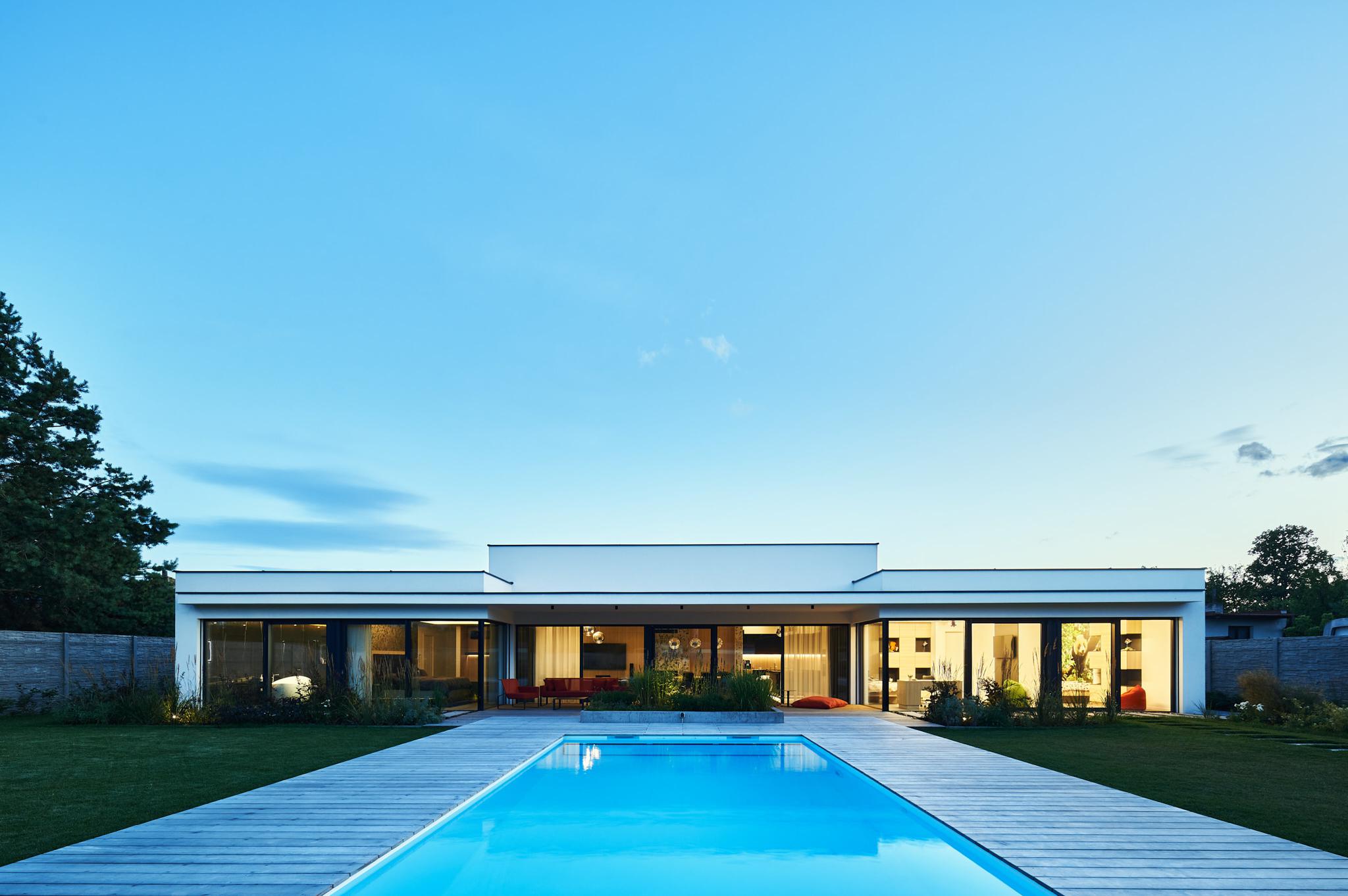 Bezrámové posuvné systémy